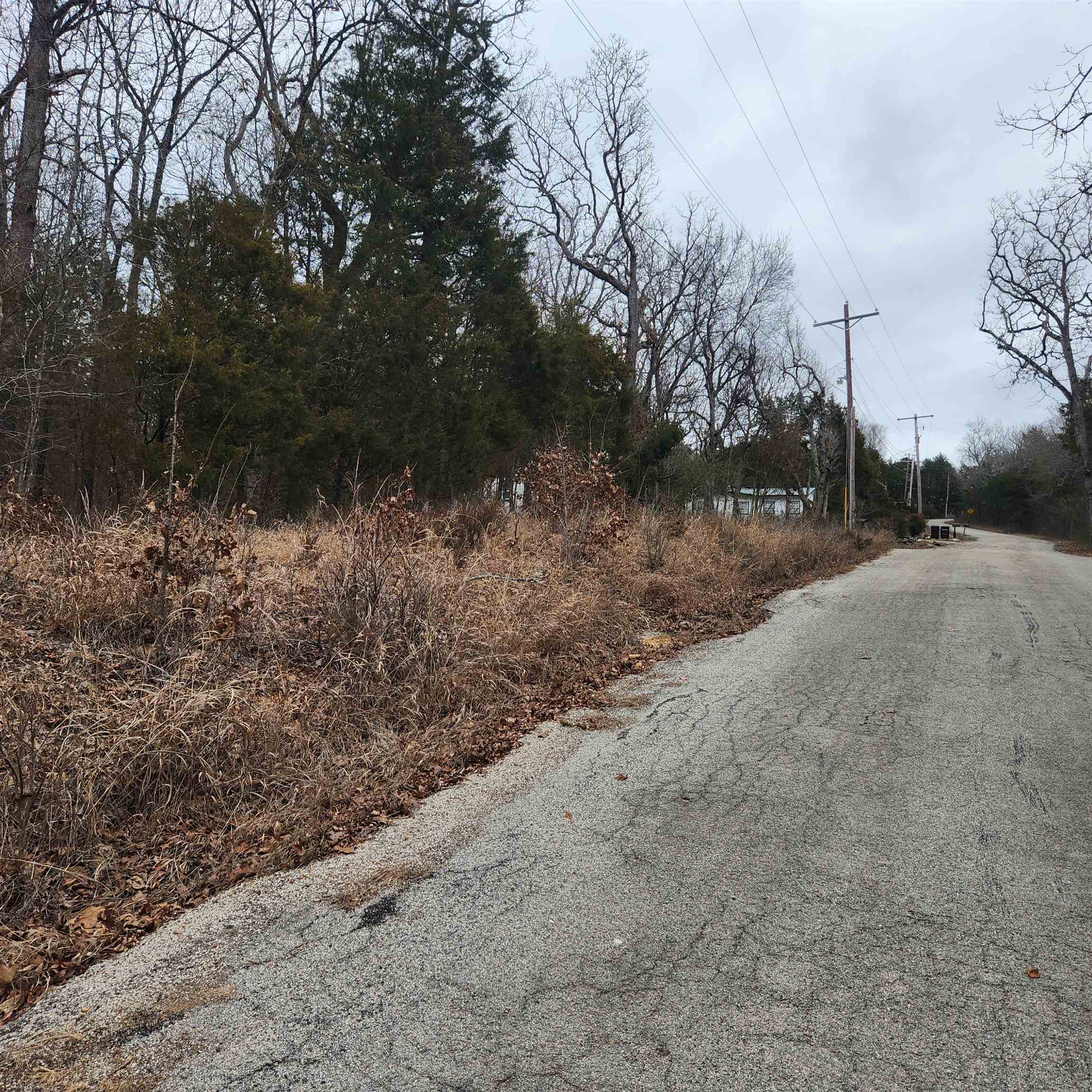 L10, B01 Hiawatha  Cherokee Village, AR