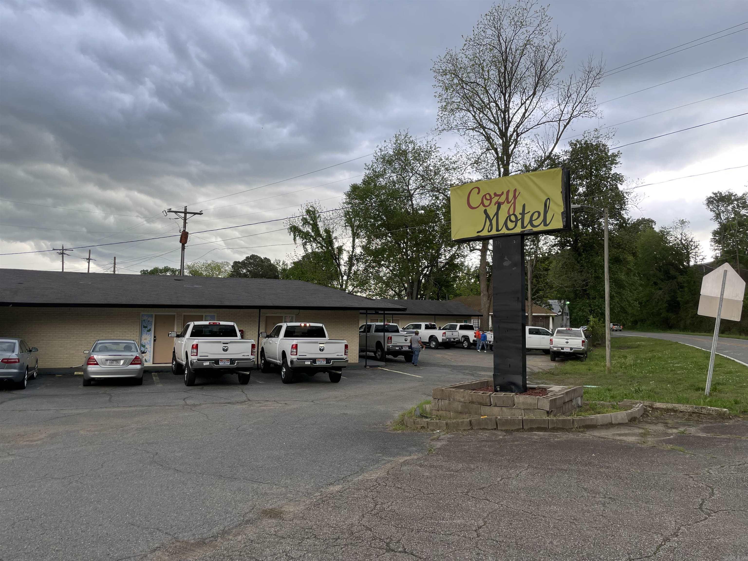 424 Highway 65 Business  Clinton, AR
