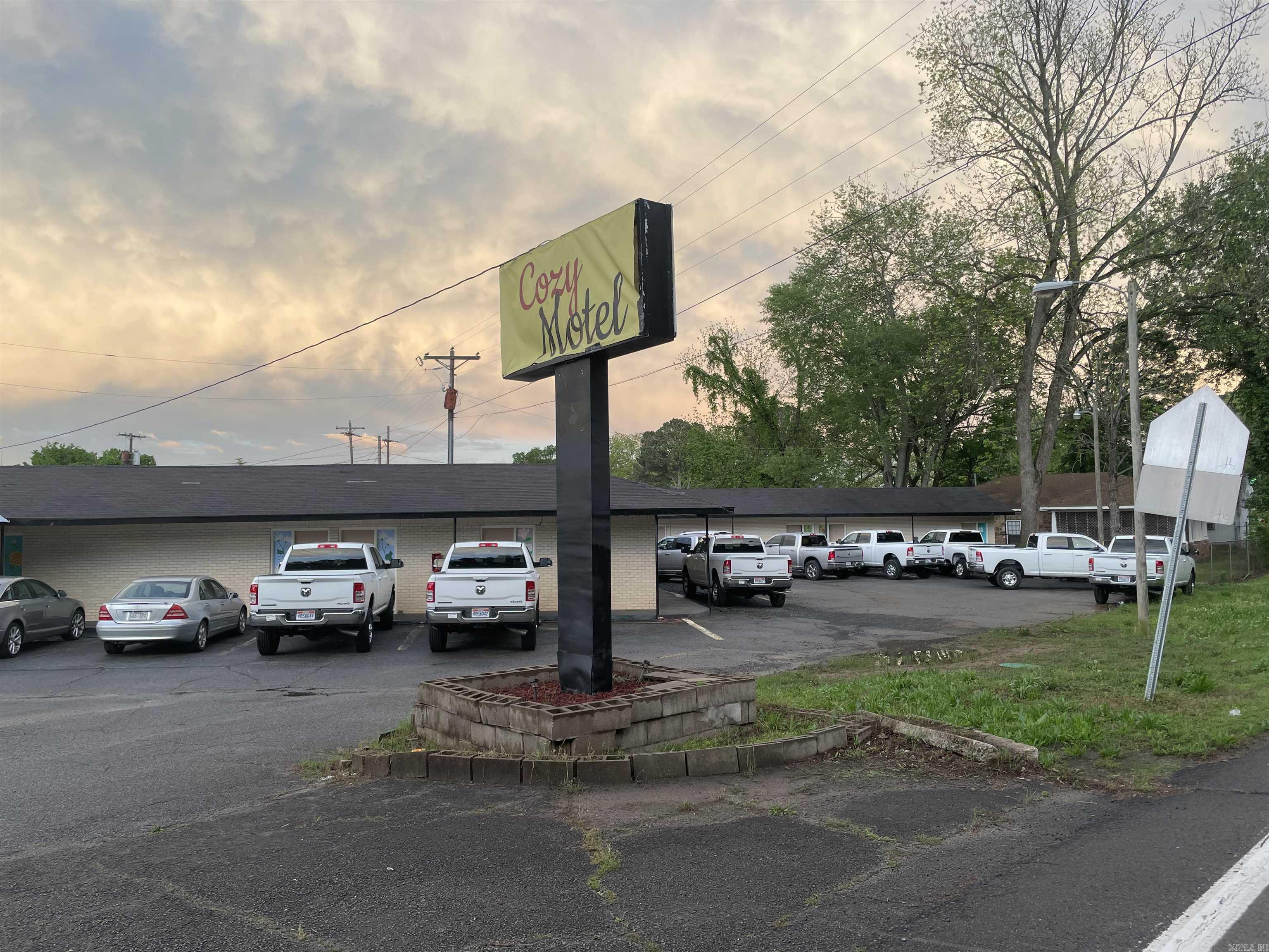 424 Highway 65 Business  Clinton, AR