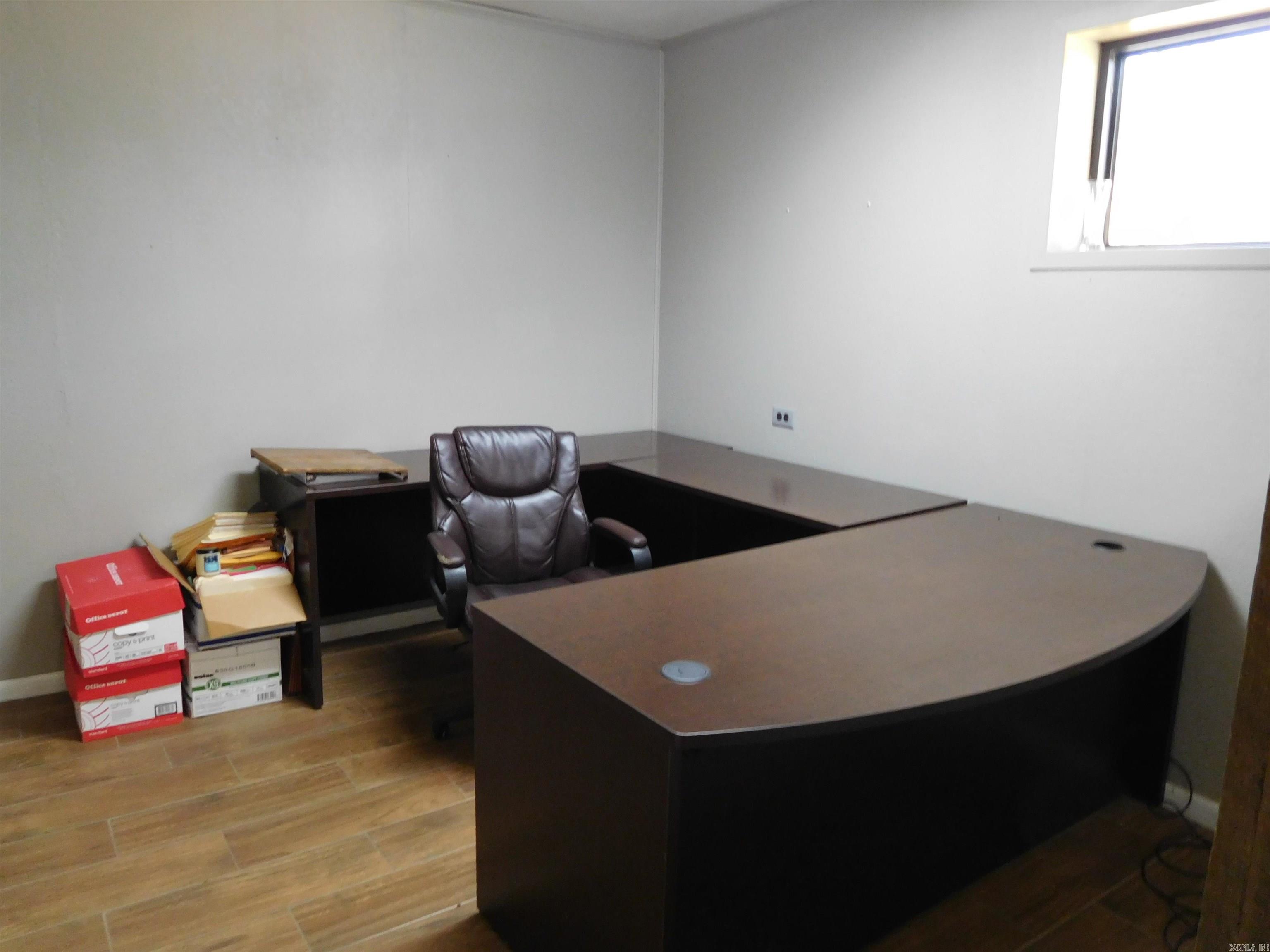 107 W 4th  Rector, AR