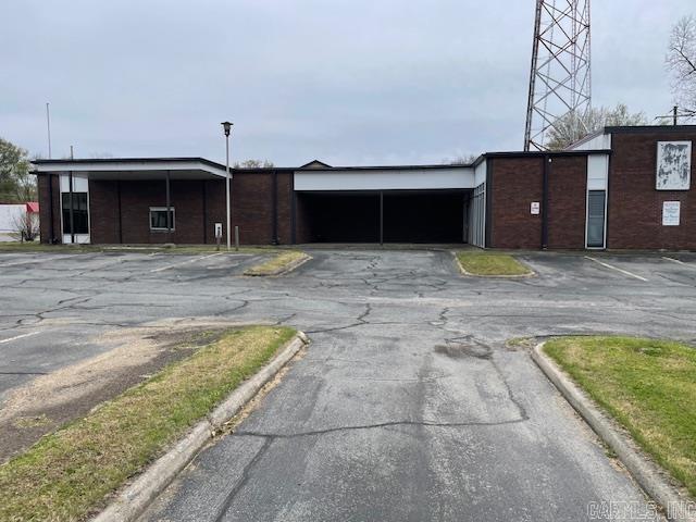 1204 S Main  Stuttgart, AR