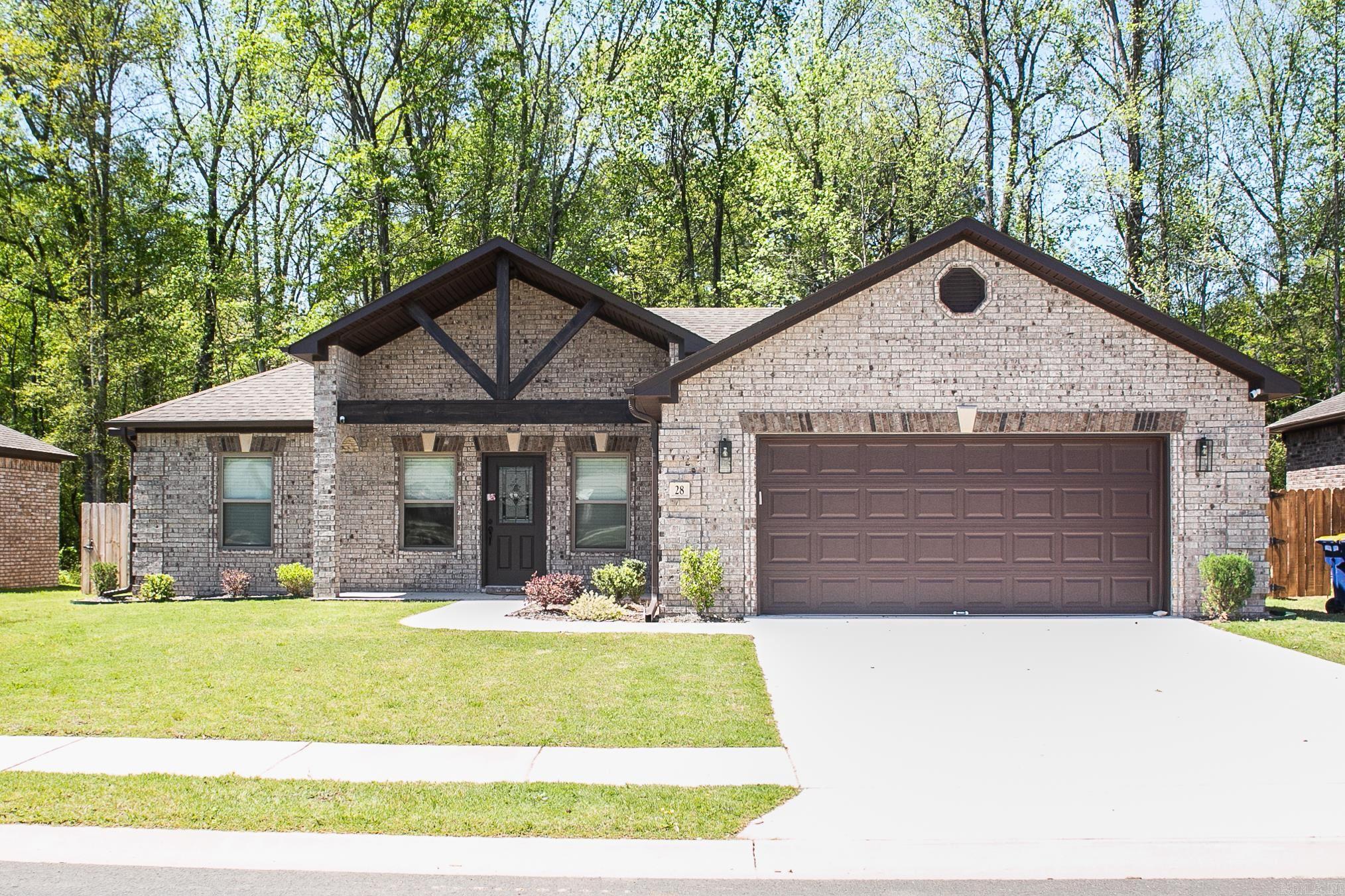 28 Arbor Trail