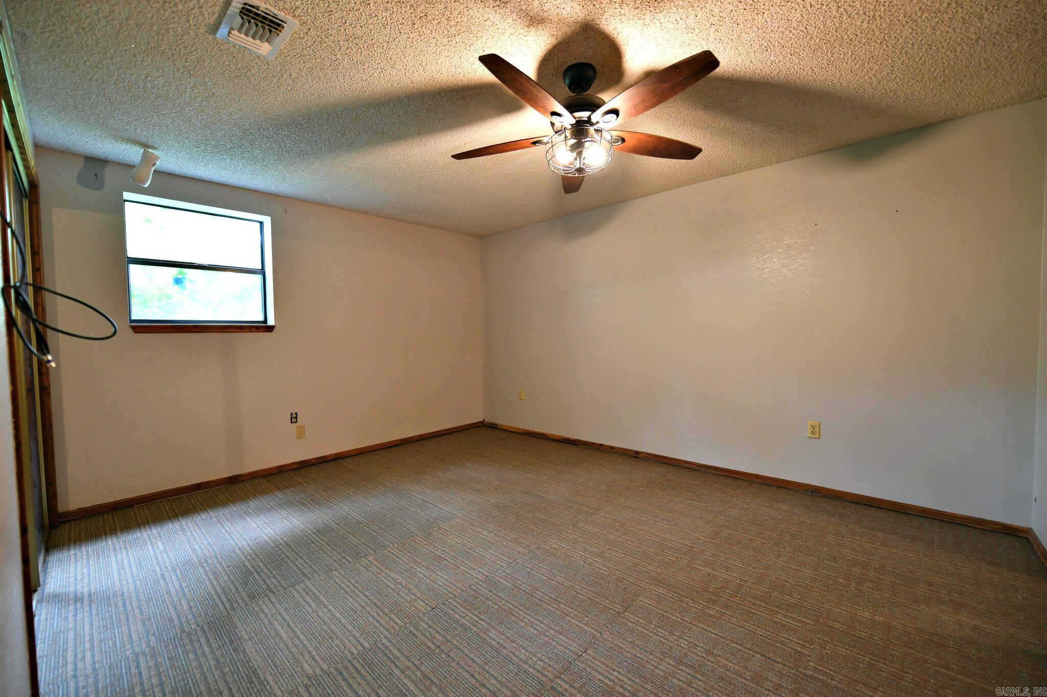 5779 E Hwy 28 Parks, AR 72950