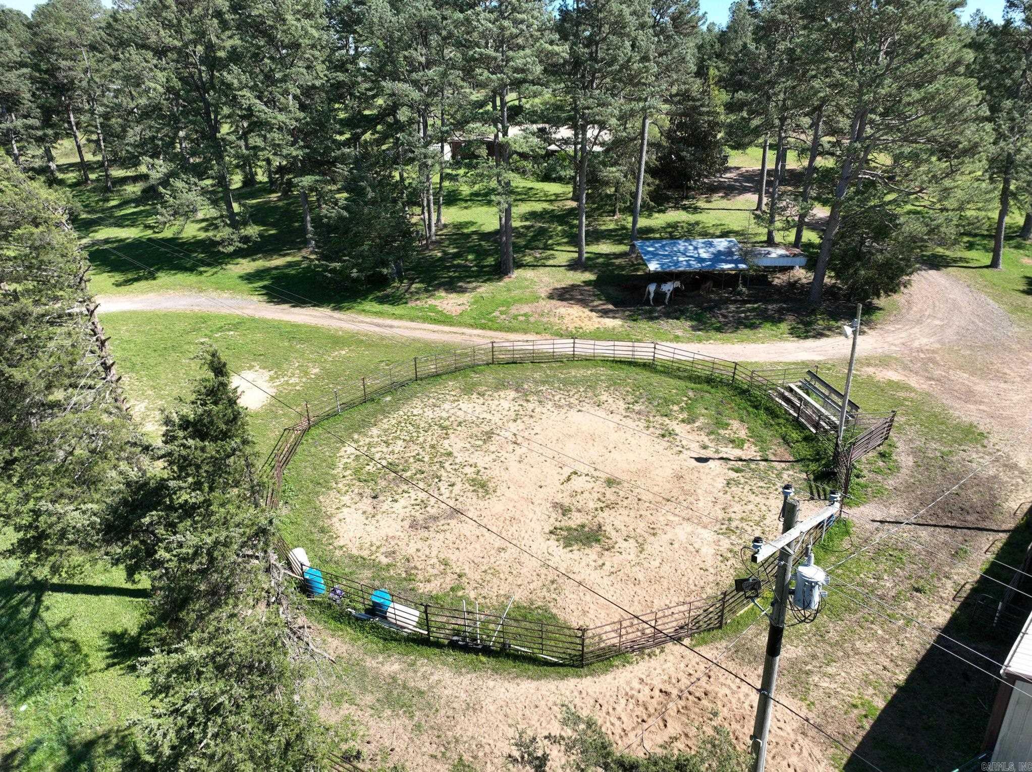 5779 E Hwy 28 Parks, AR 72950