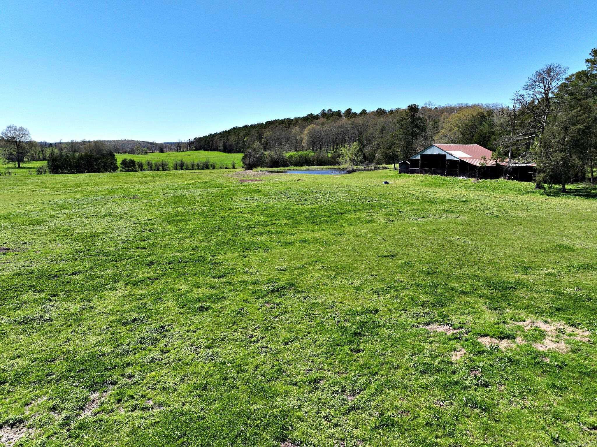 5779 E Hwy 28 Parks, AR 72950