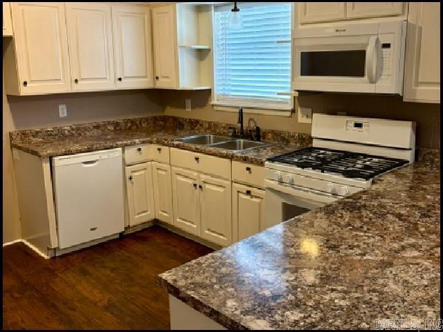 26 Cinnamon  Sherwood, AR