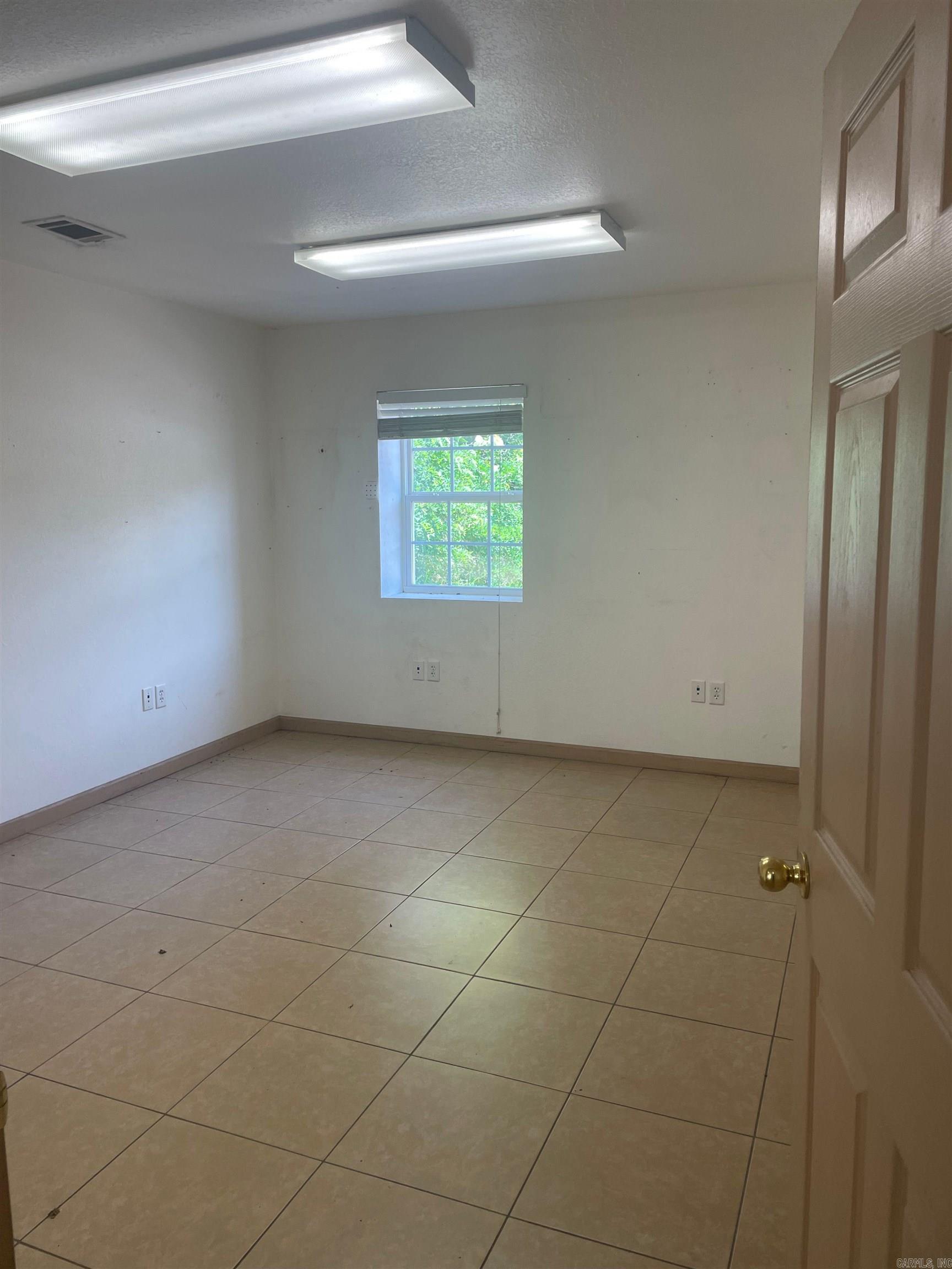 6 Grandruth  Damascus, AR