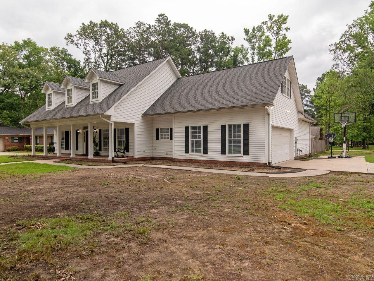 10 Deer Horn Cove Pine Bluff, AR 71603
