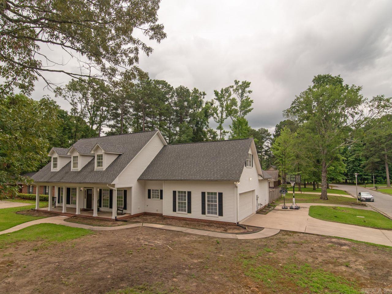 10 Deer Horn Cove Pine Bluff, AR 71603