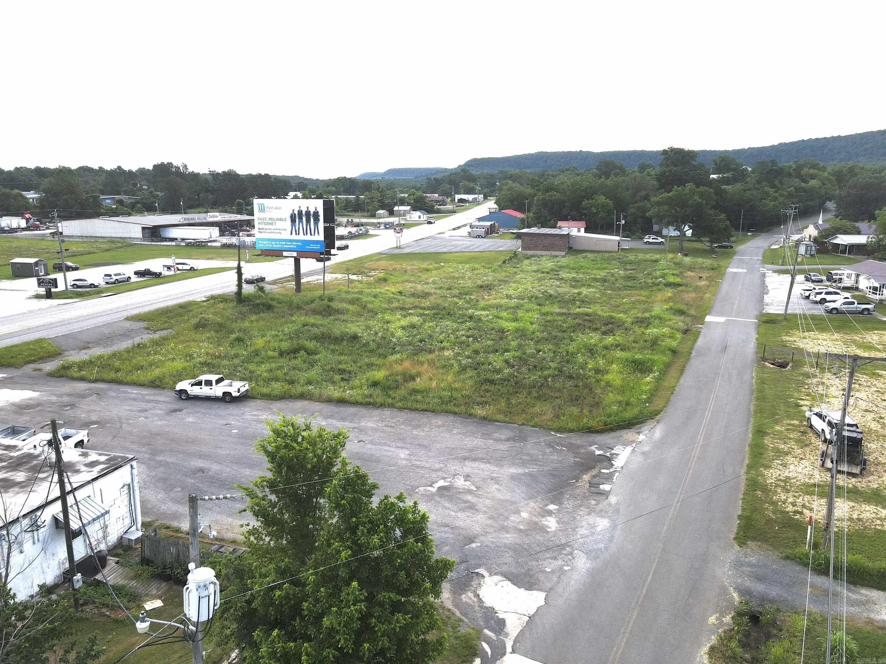 247 Hwy. 65 S.  Marshall, AR