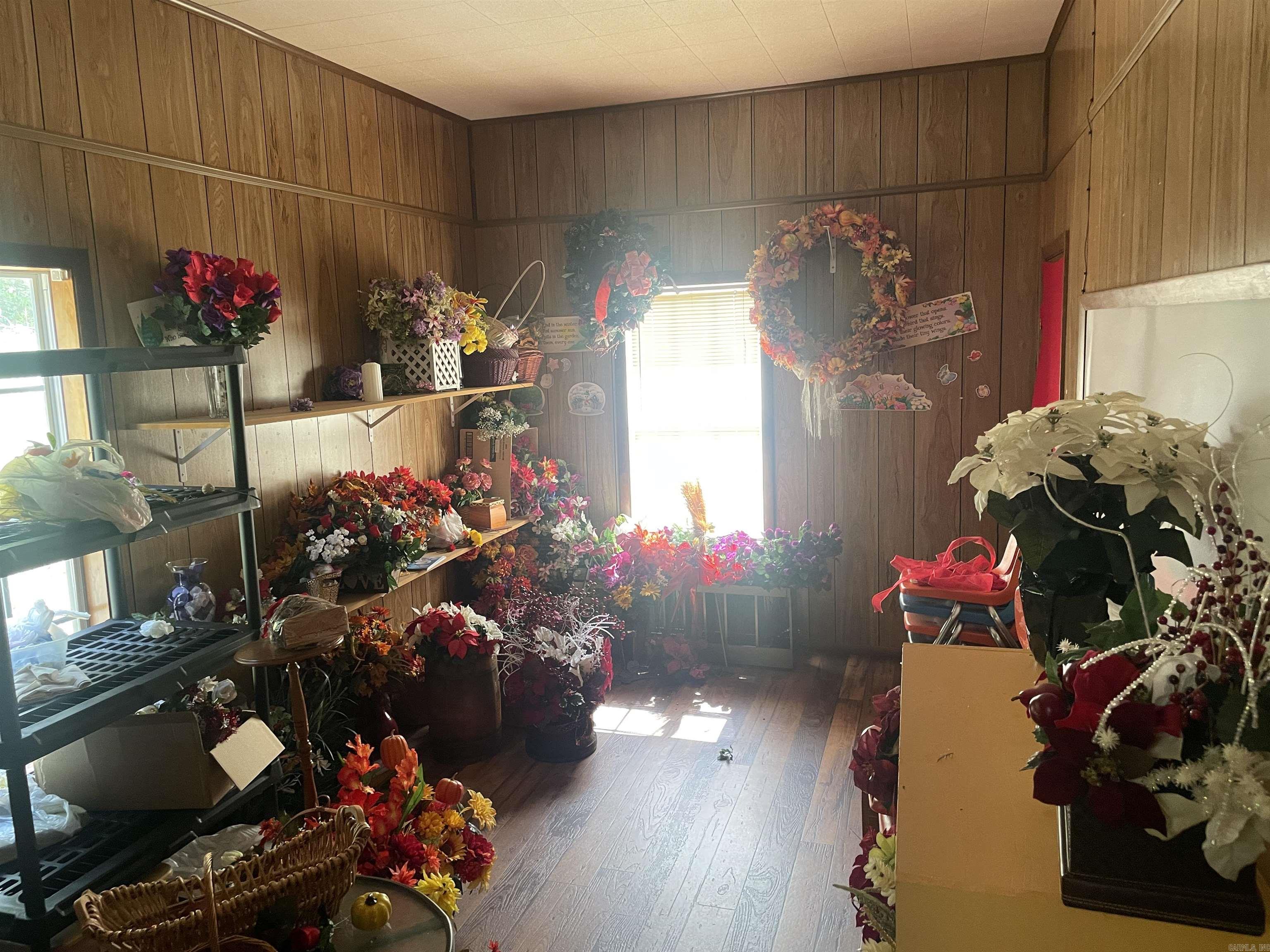 930 E Hwy 225  Greenbrier, AR