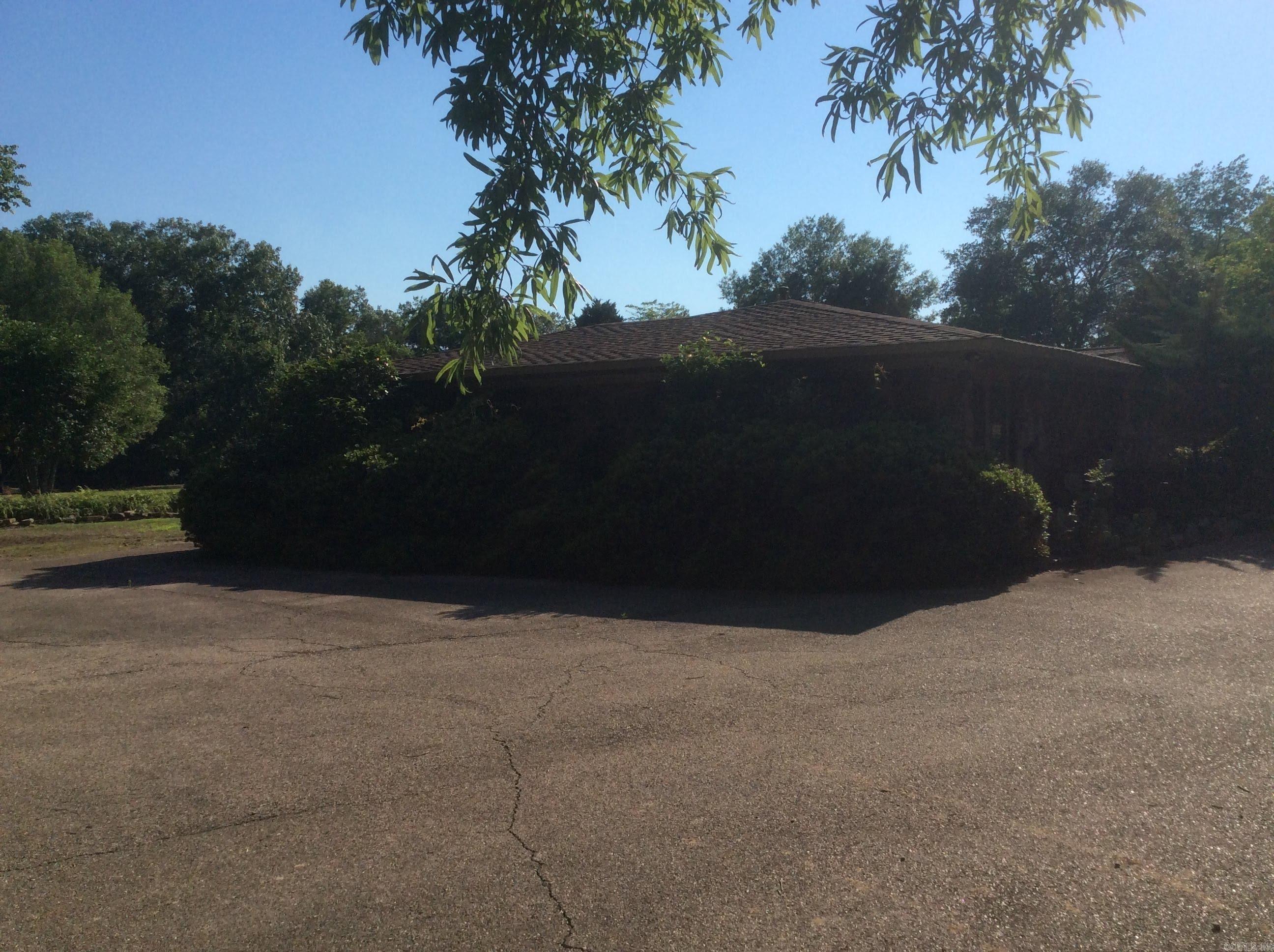 1115 N CHARLYNE  Brinkley, AR