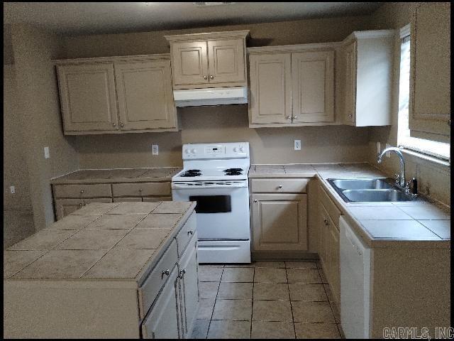 8005 Jasmine  Bauxite, AR