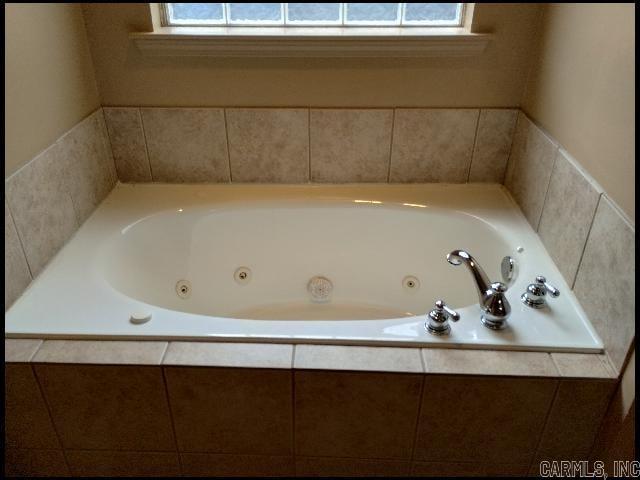 8005 Jasmine  Bauxite, AR