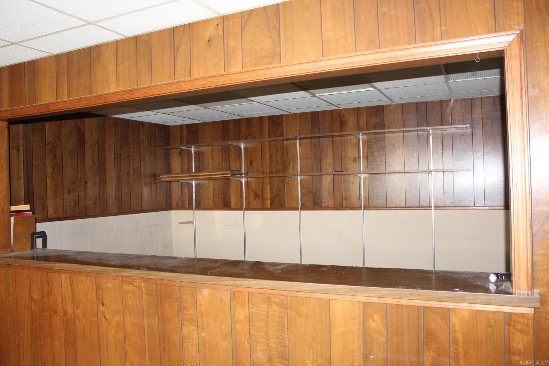 249 E Main  Piggott, AR