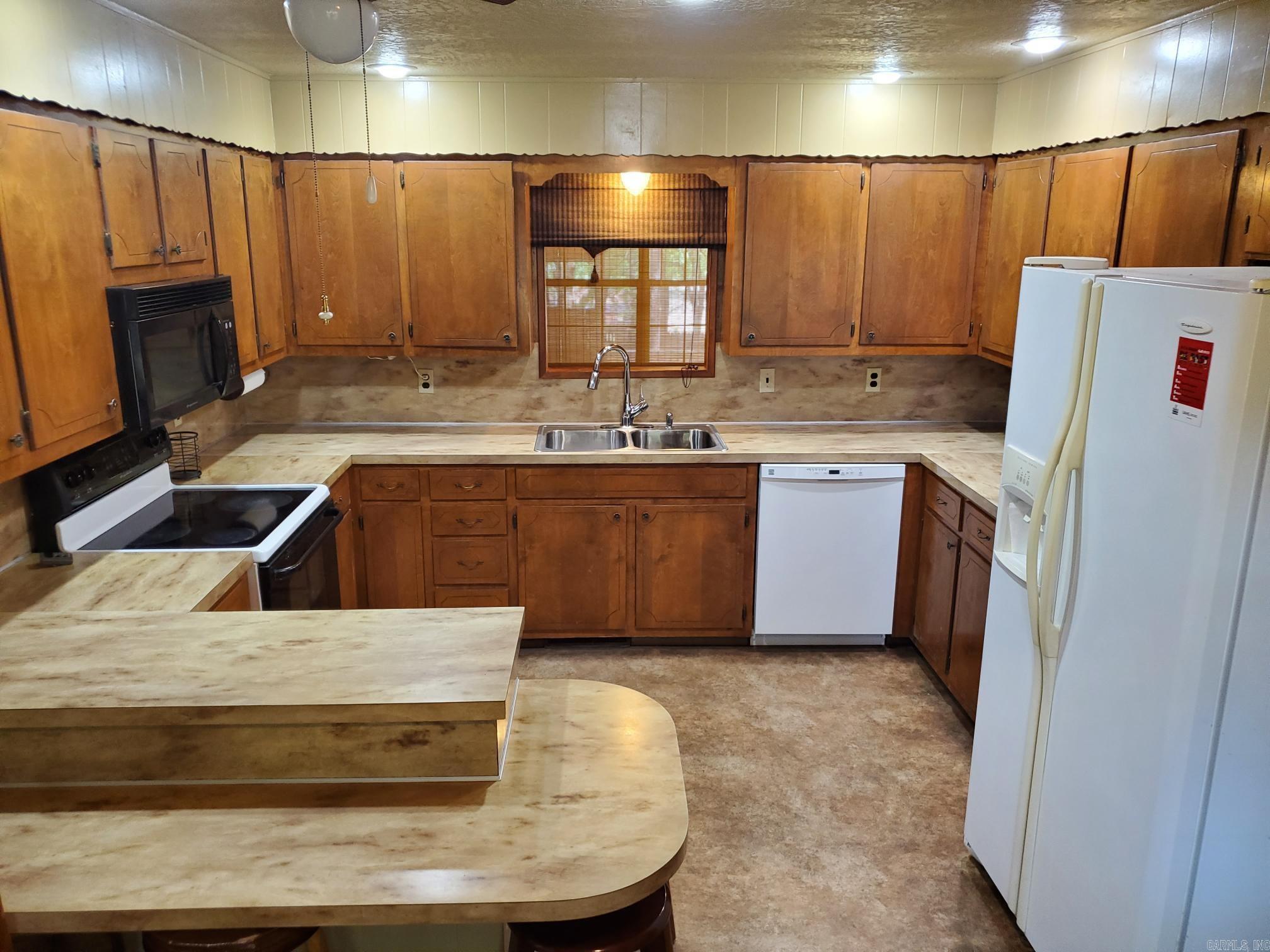 901 Hastey Avenue Mena, AR 71953