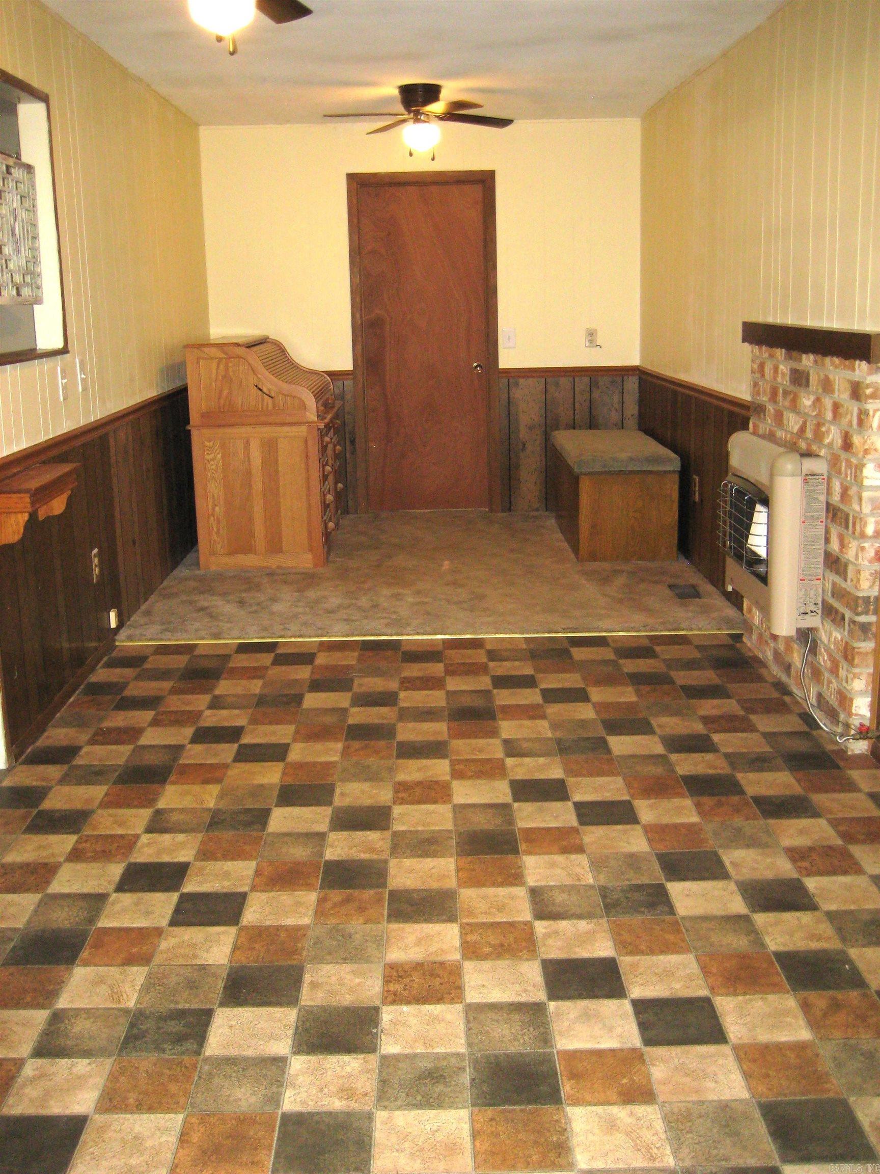 901 Hastey Avenue Mena, AR 71953