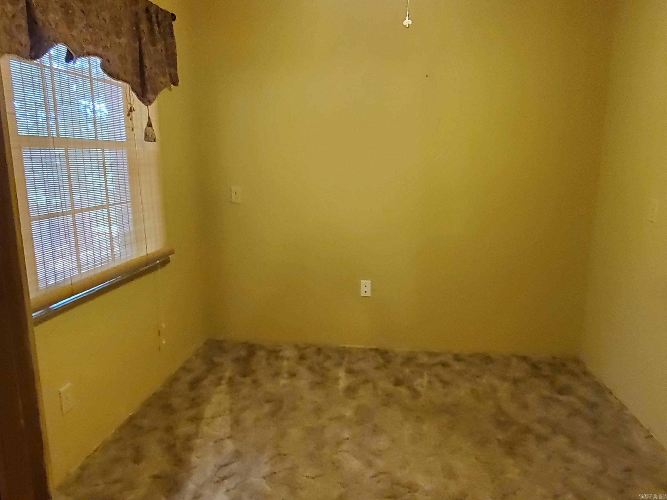 901 Hastey Avenue Mena, AR 71953