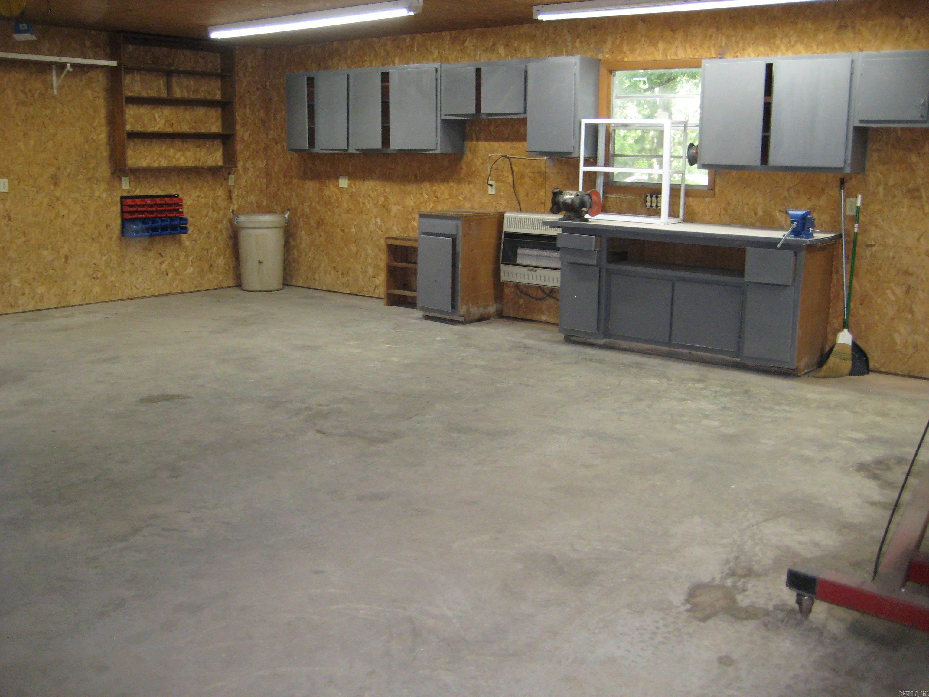 901 Hastey Avenue Mena, AR 71953