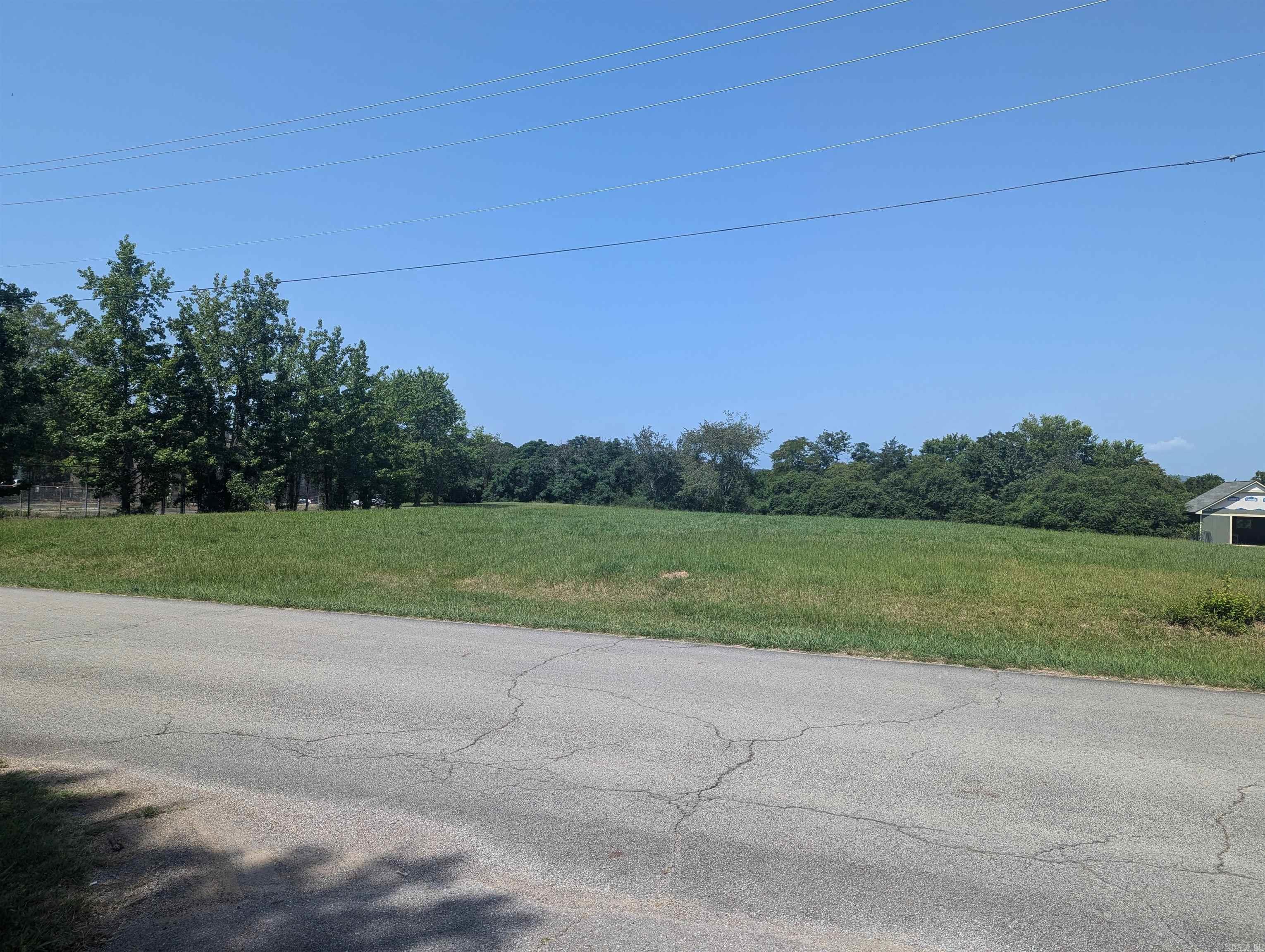  Main Street & Ely Drive  Heber Springs, AR