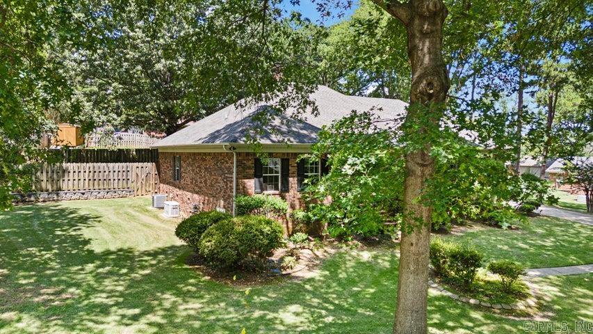 254 S Enid  Russellville, AR