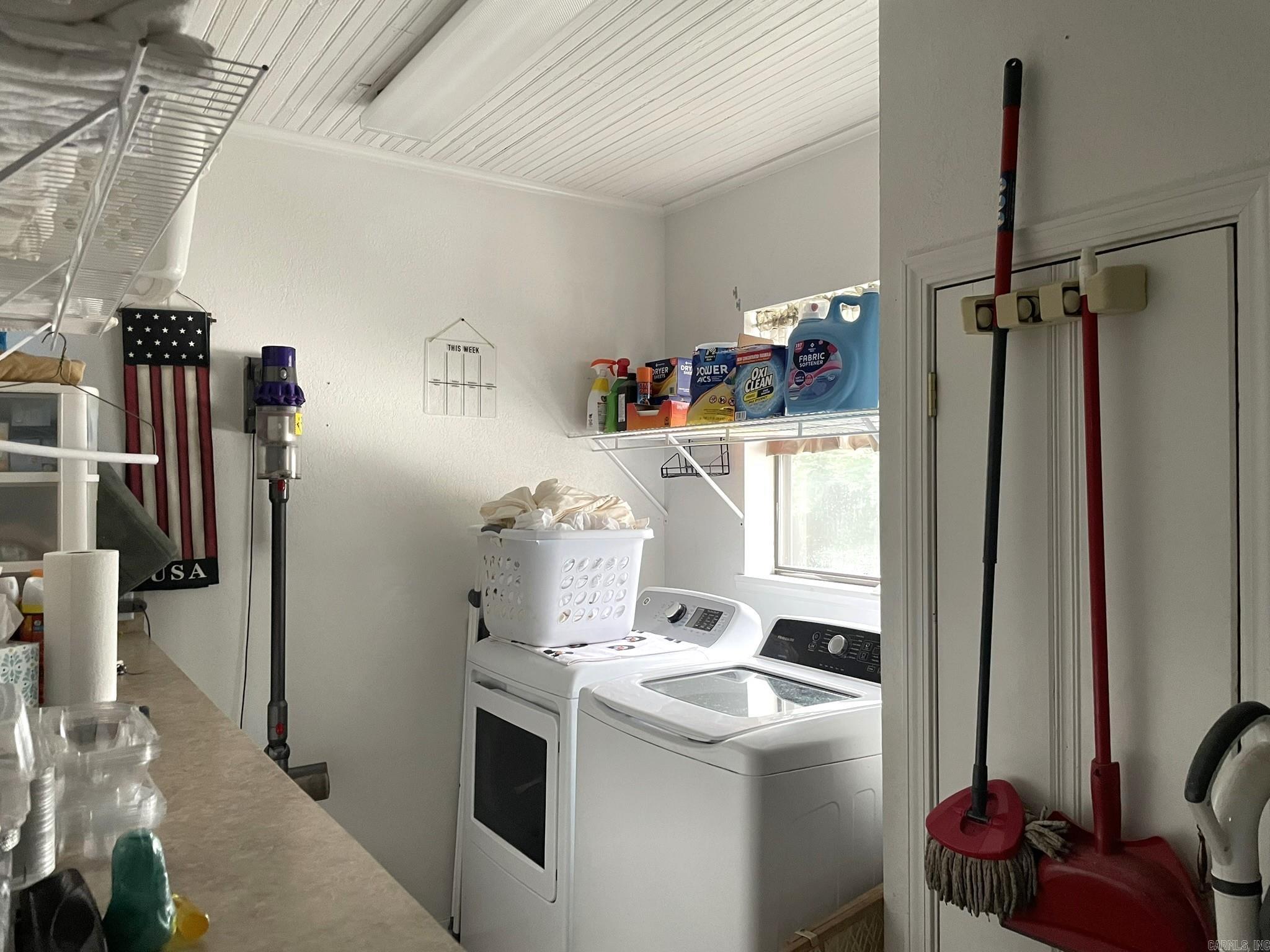 1201 S Reine Street Mena, AR 71953