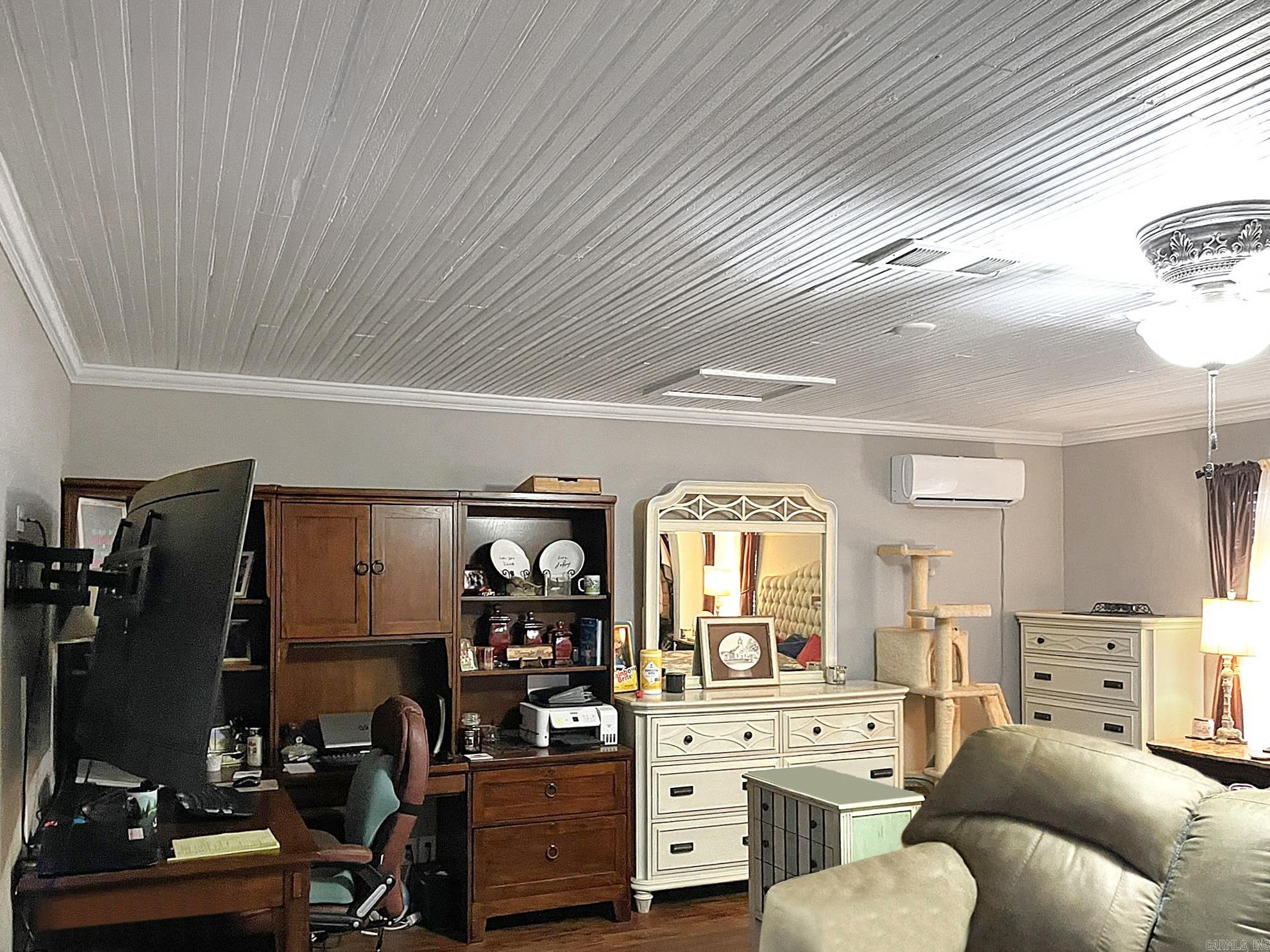 1201 S Reine Street Mena, AR 71953