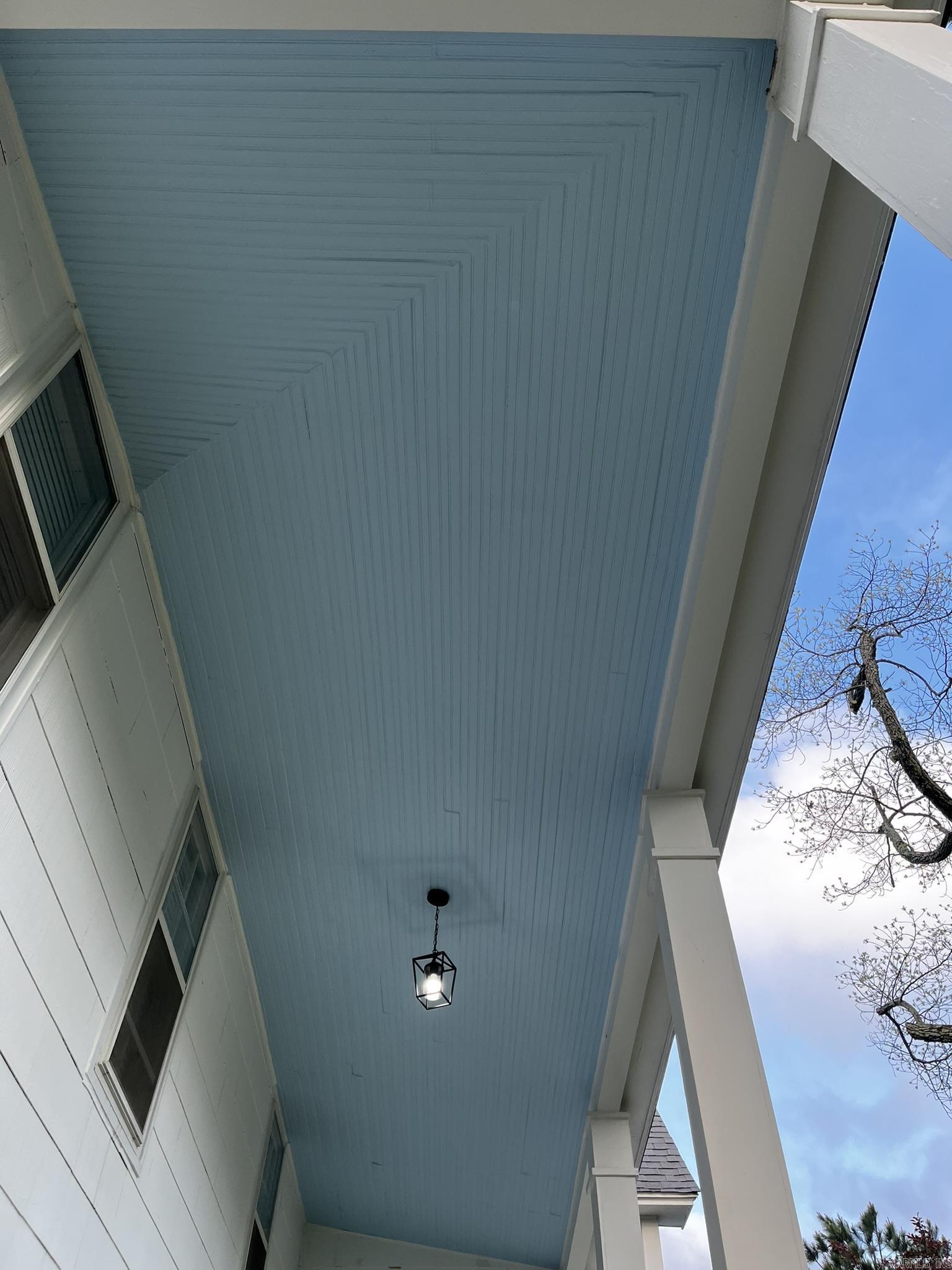 1201 S Reine Street Mena, AR 71953