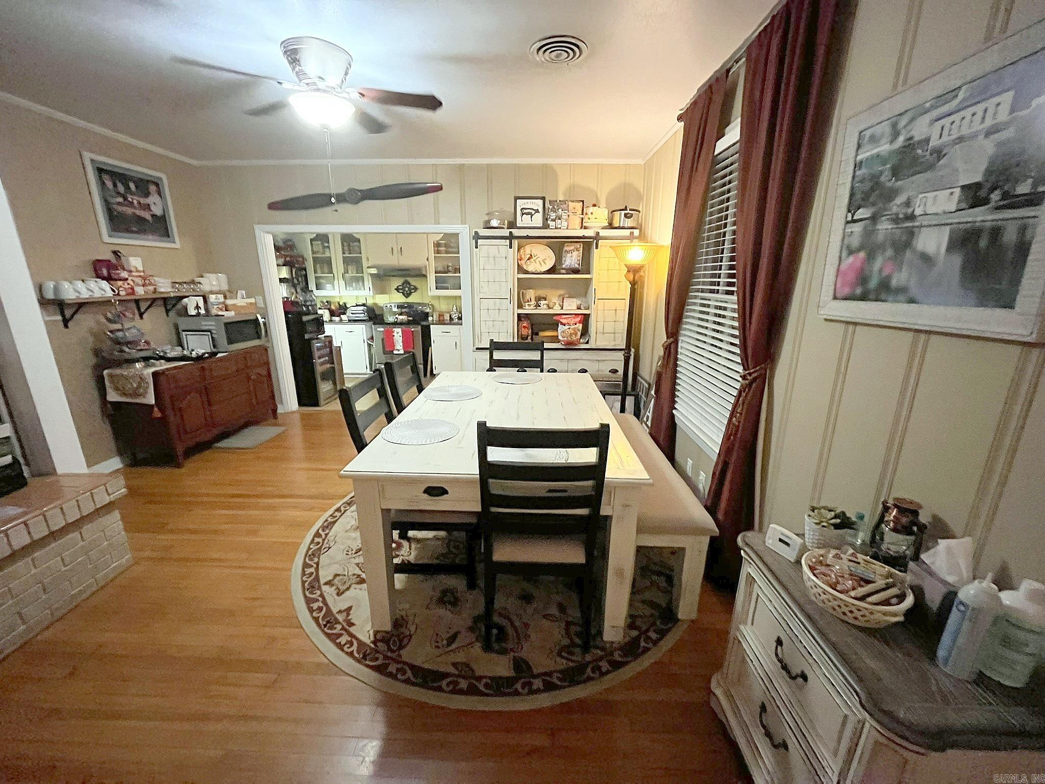 1201 S Reine Street Mena, AR 71953