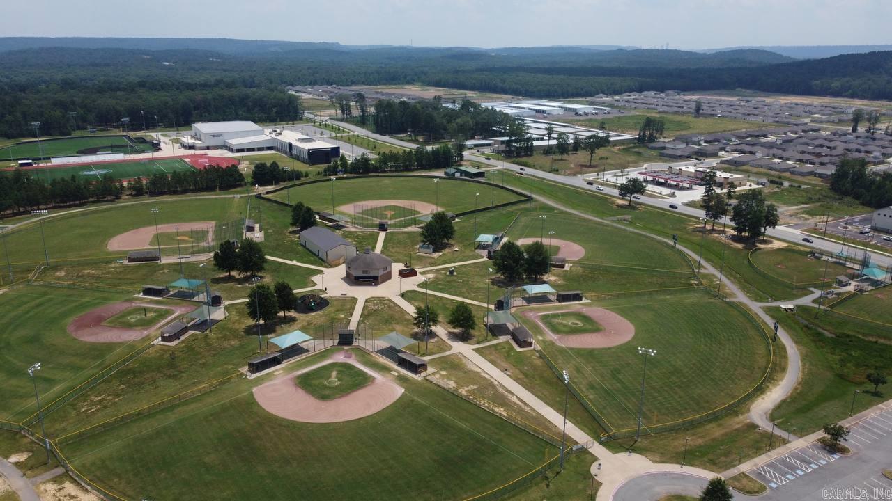 000 Country Club - White Oak  Maumelle, AR