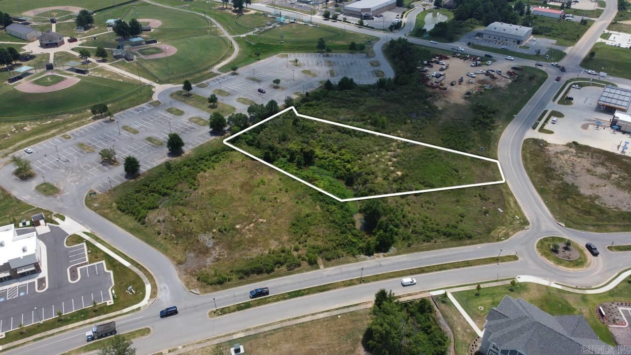 000 Country Club - White Oak  Maumelle, AR