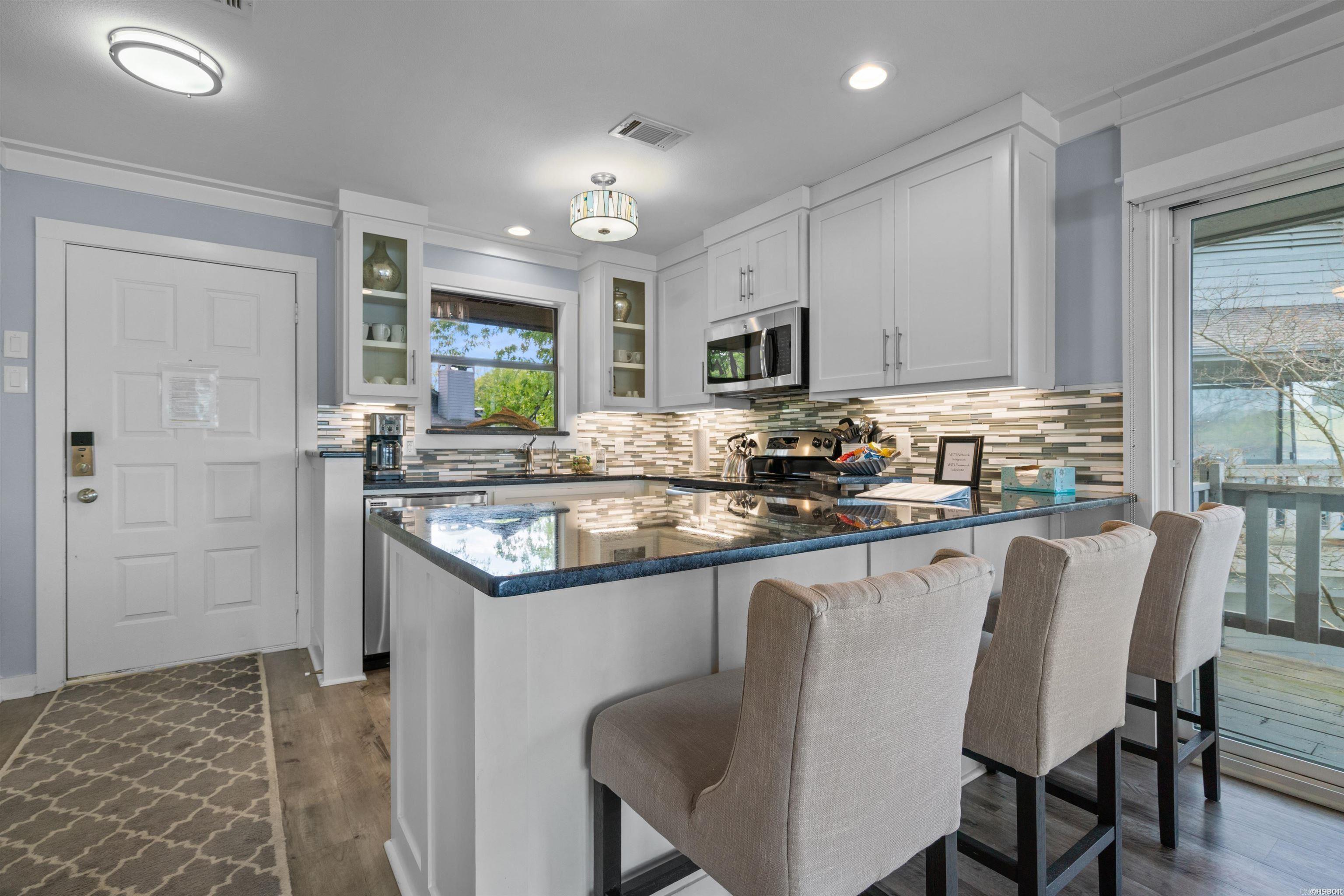 400 Farr Shores  Hot Springs, AR