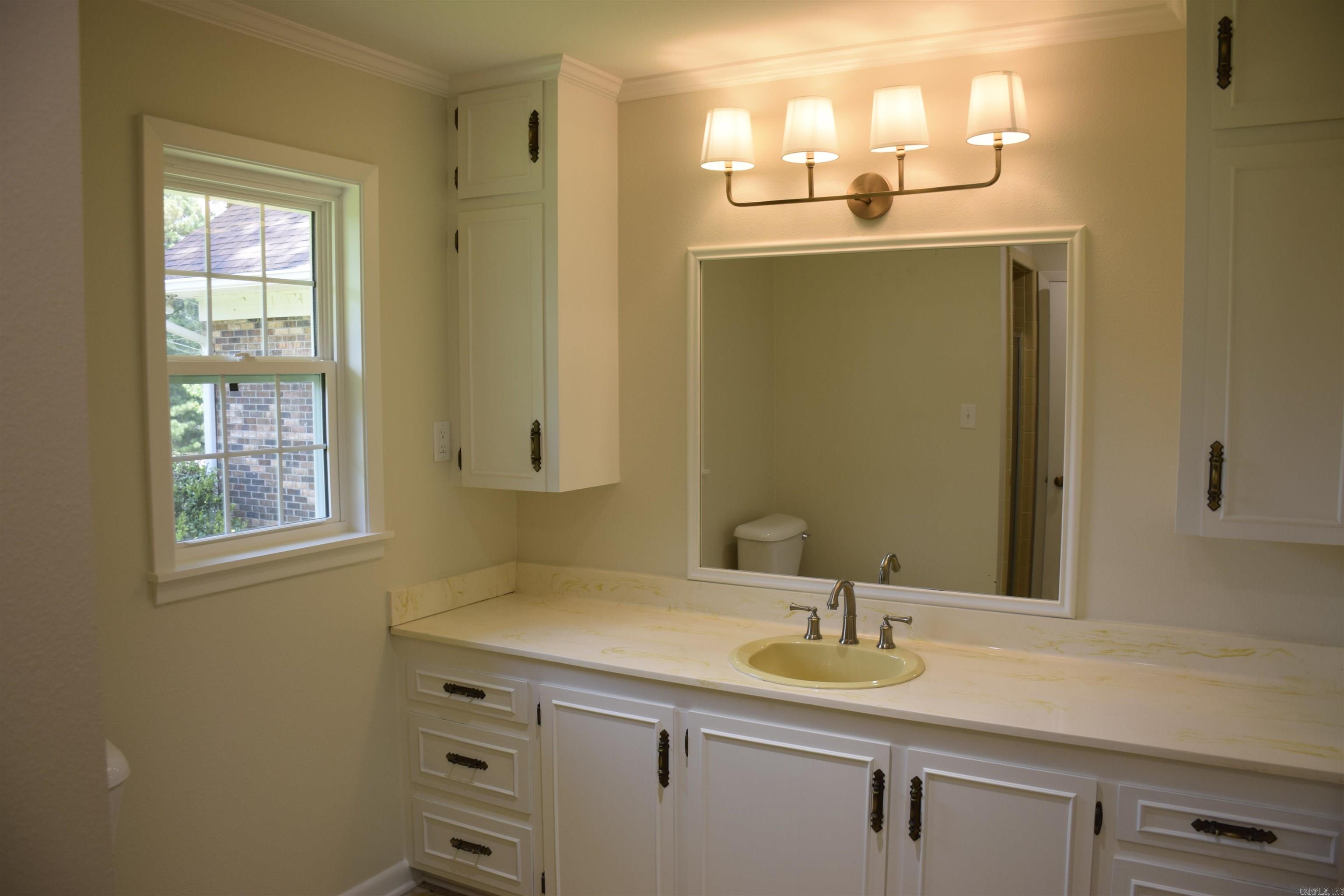 1899 Maul Rd Camden, AR 71701