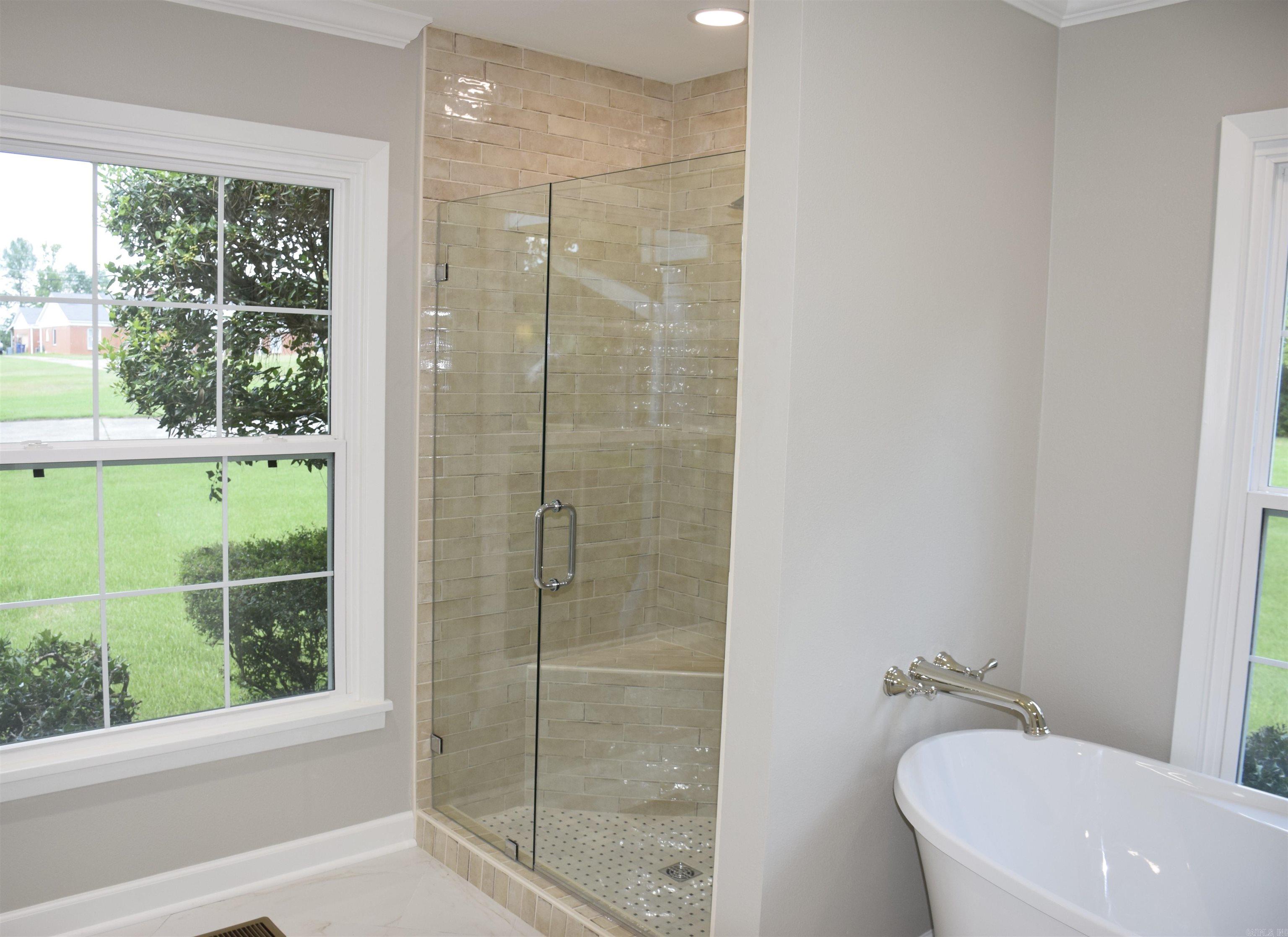 1899 Maul Rd Camden, AR 71701