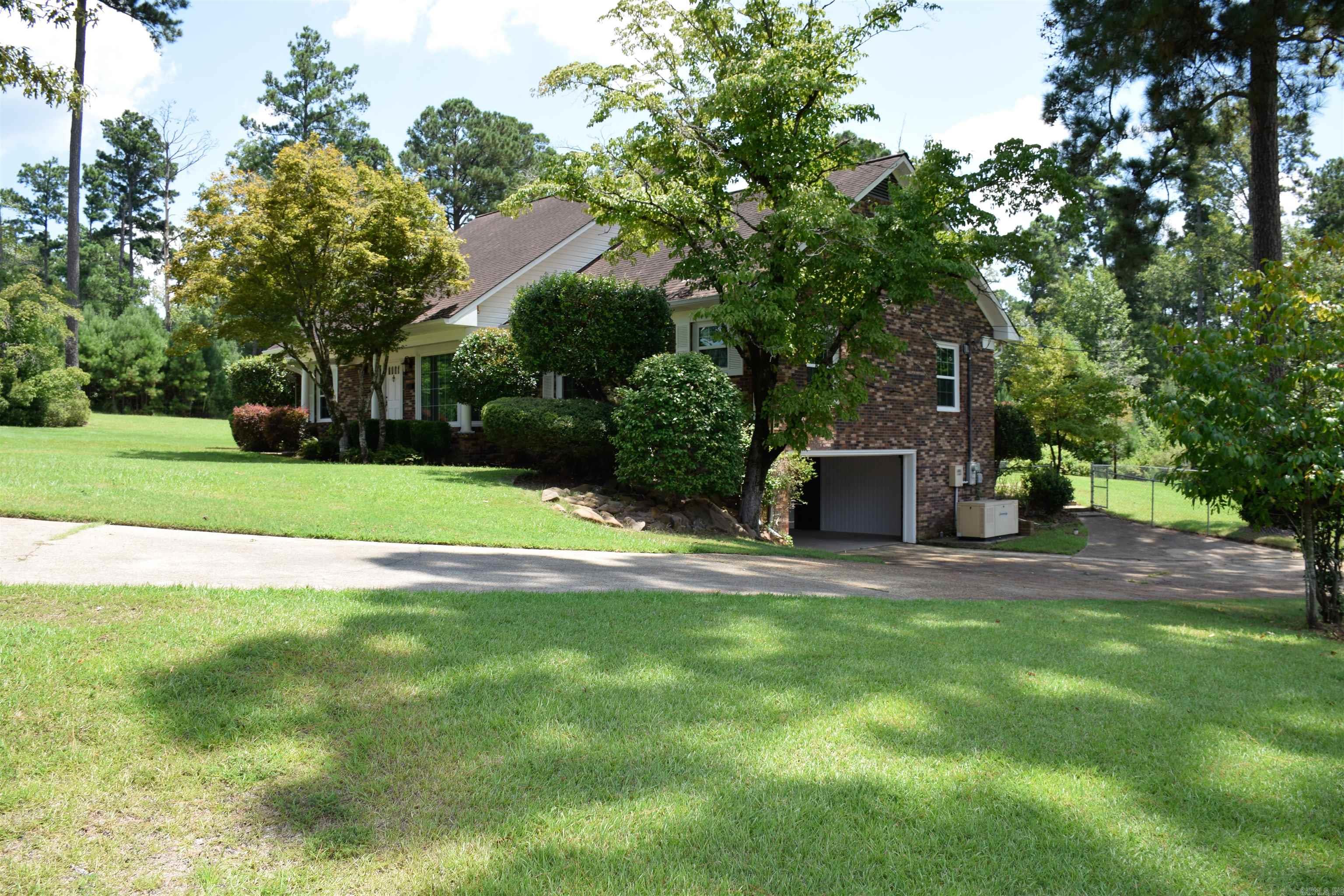 1899 Maul Rd Camden, AR 71701