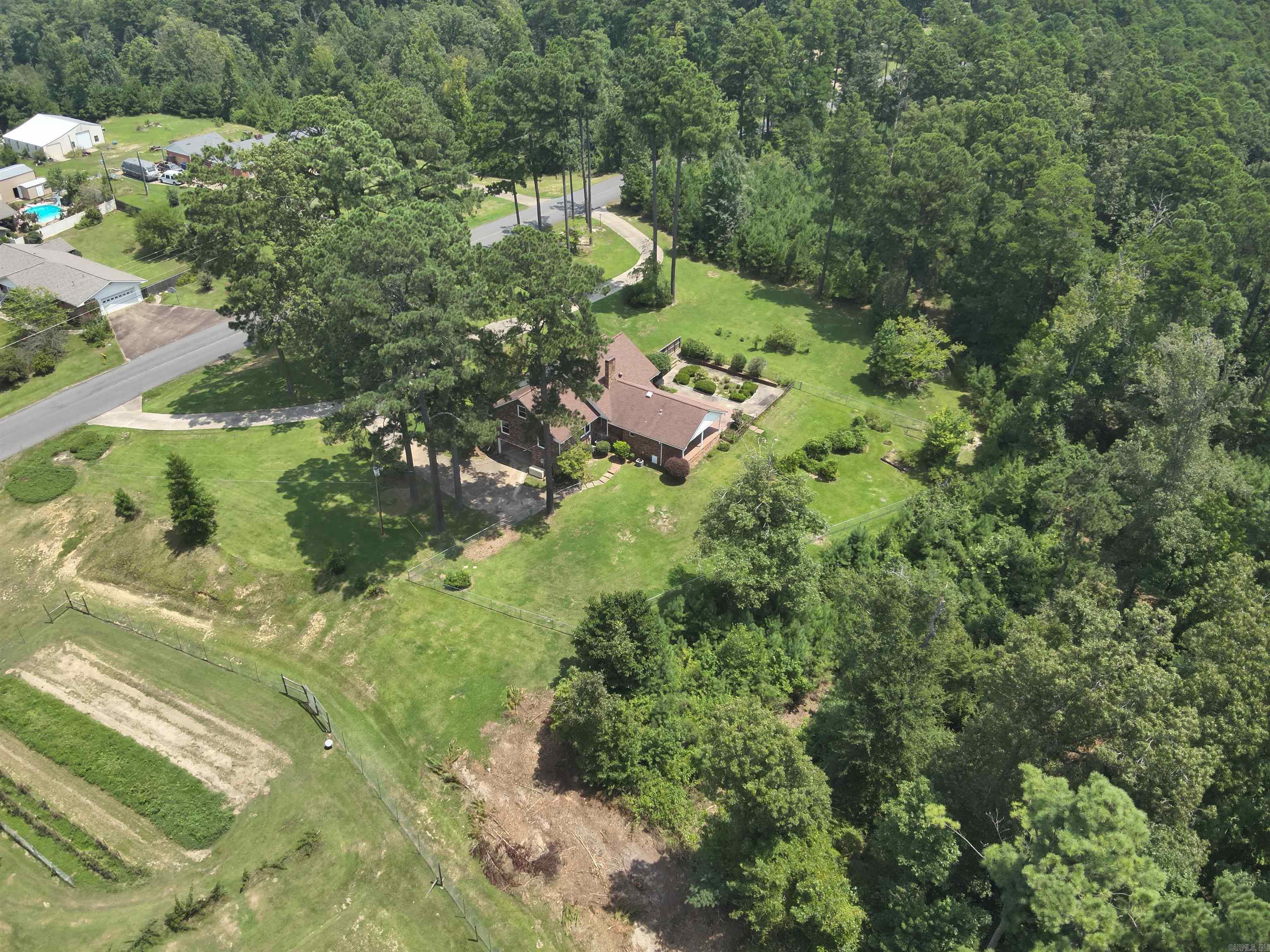 1899 Maul Rd Camden, AR 71701