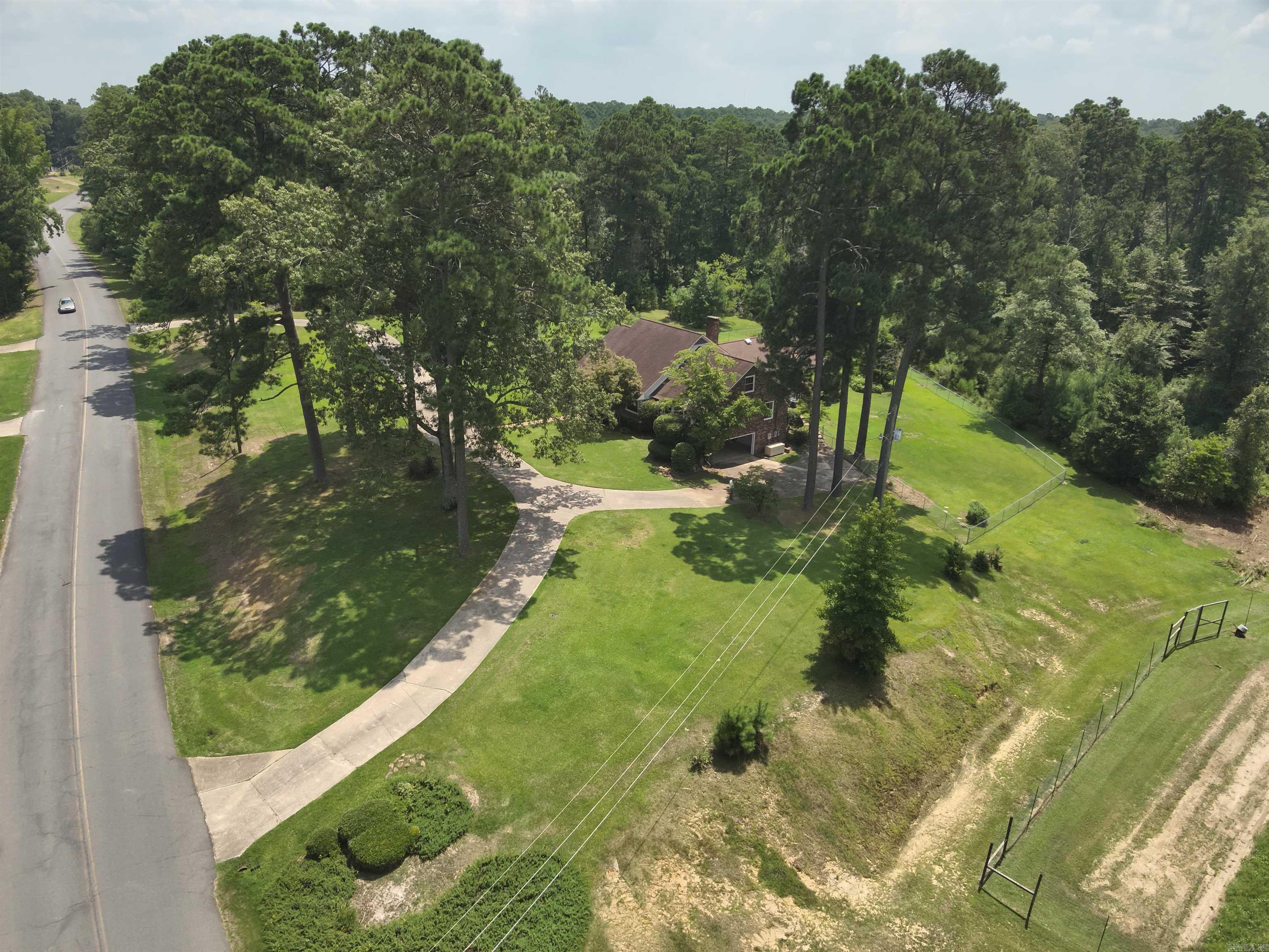 1899 Maul Rd Camden, AR 71701