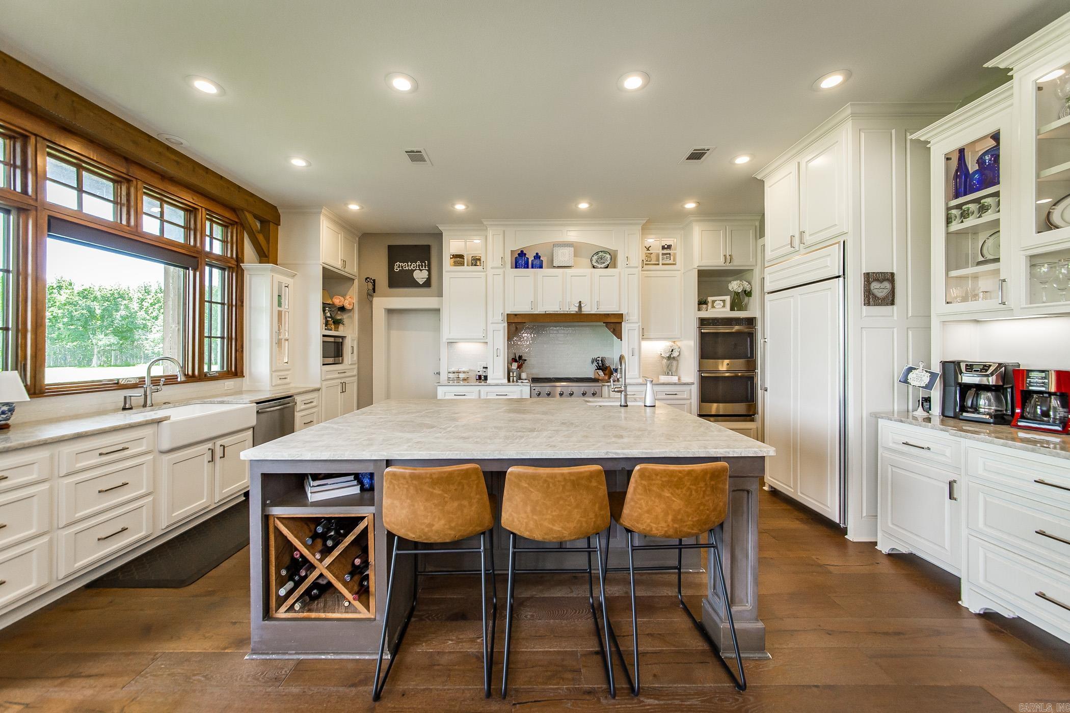 2494 Highway 236 E Lonoke, AR 72086