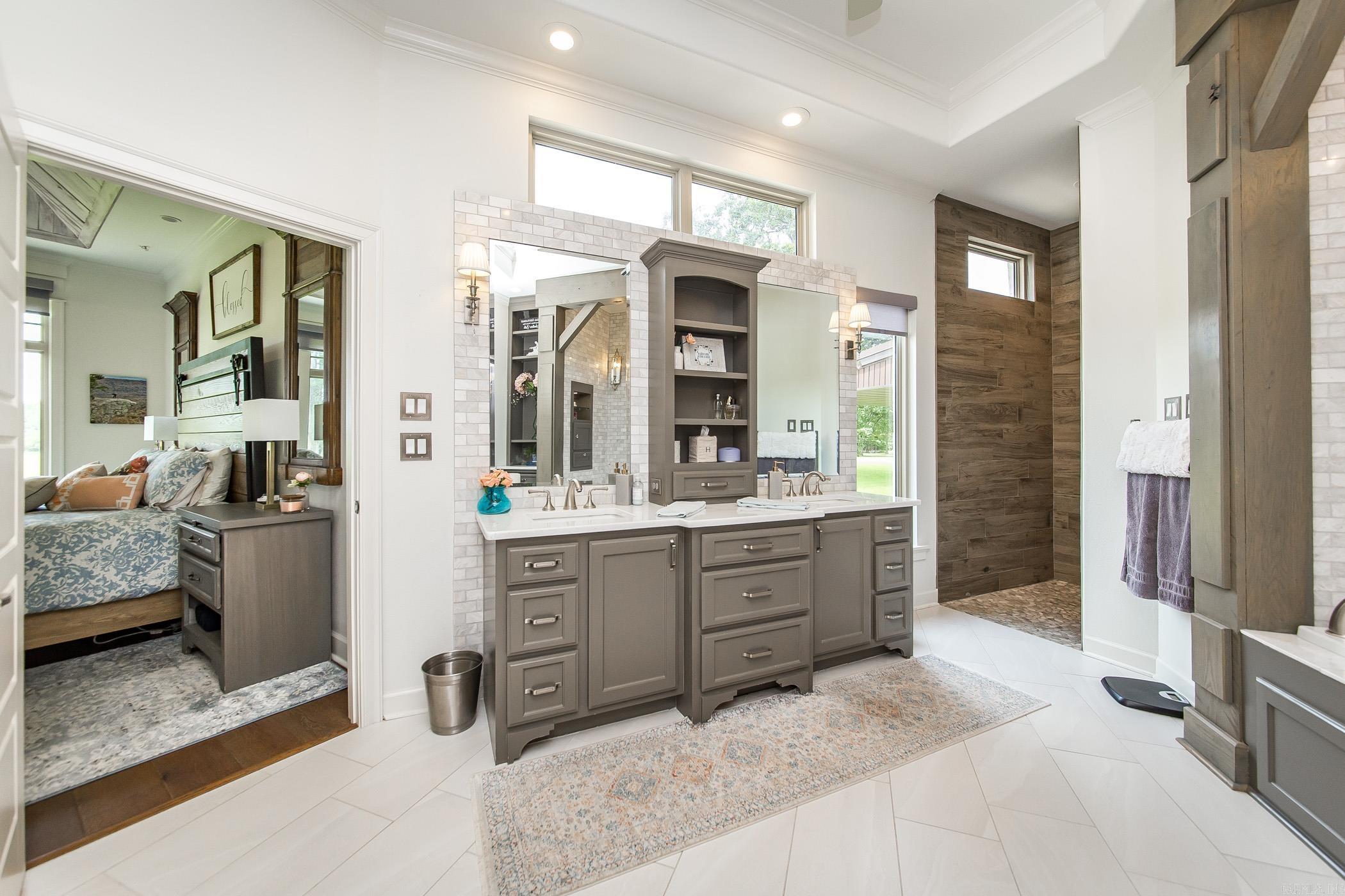 2494 Highway 236 E Lonoke, AR 72086