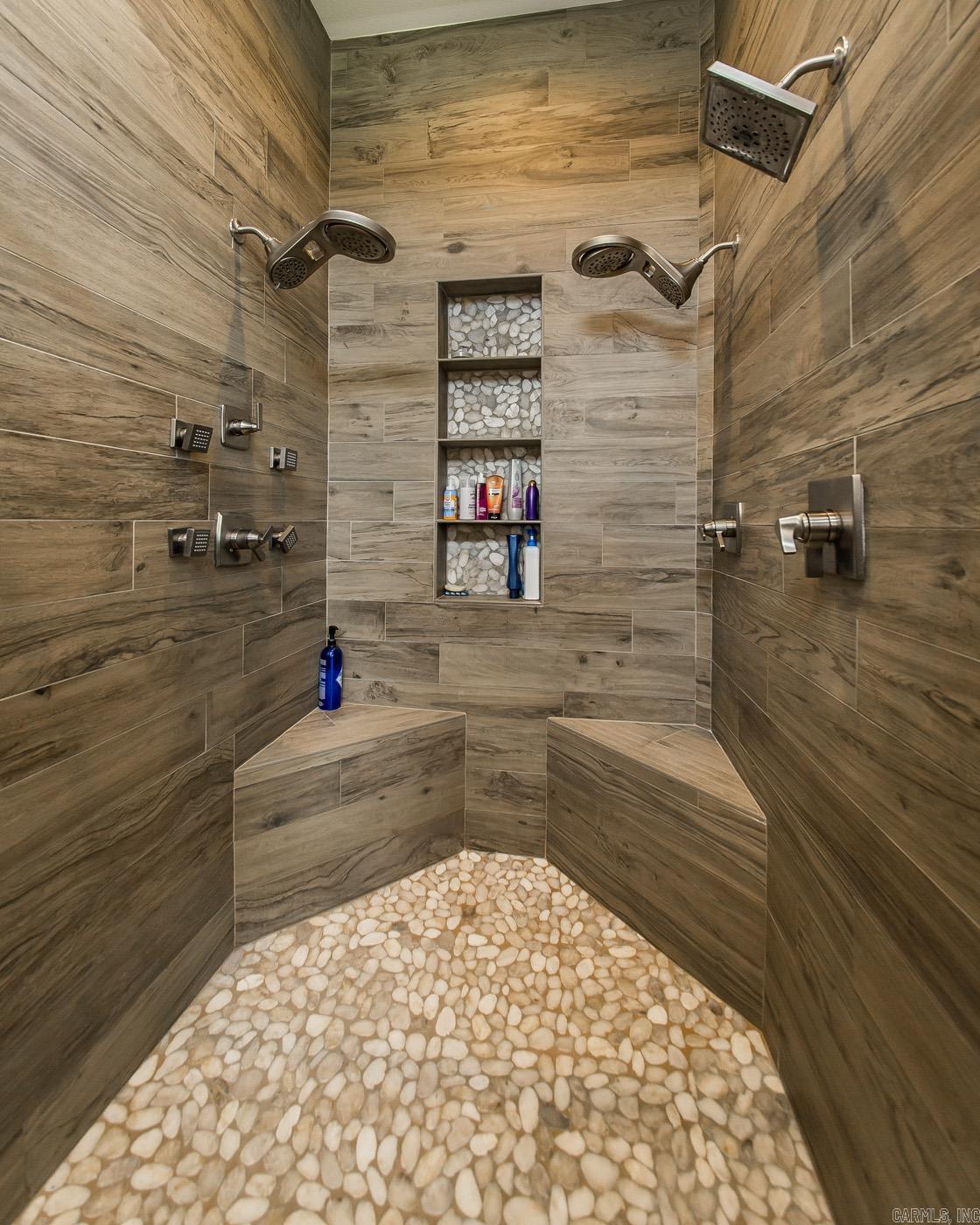 2494 Highway 236 E Lonoke, AR 72086