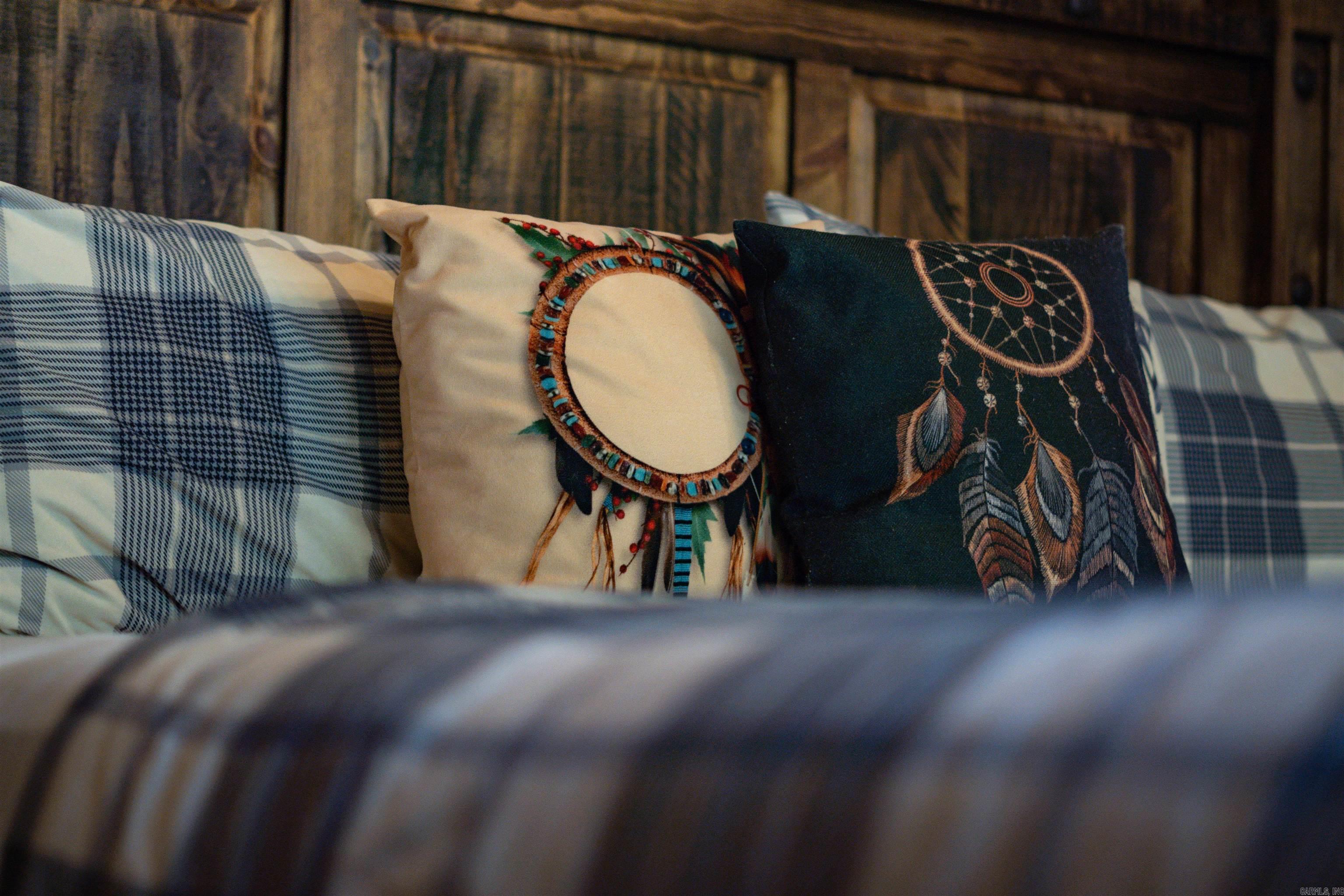 172 Cedar Creek  Hochatown, OK