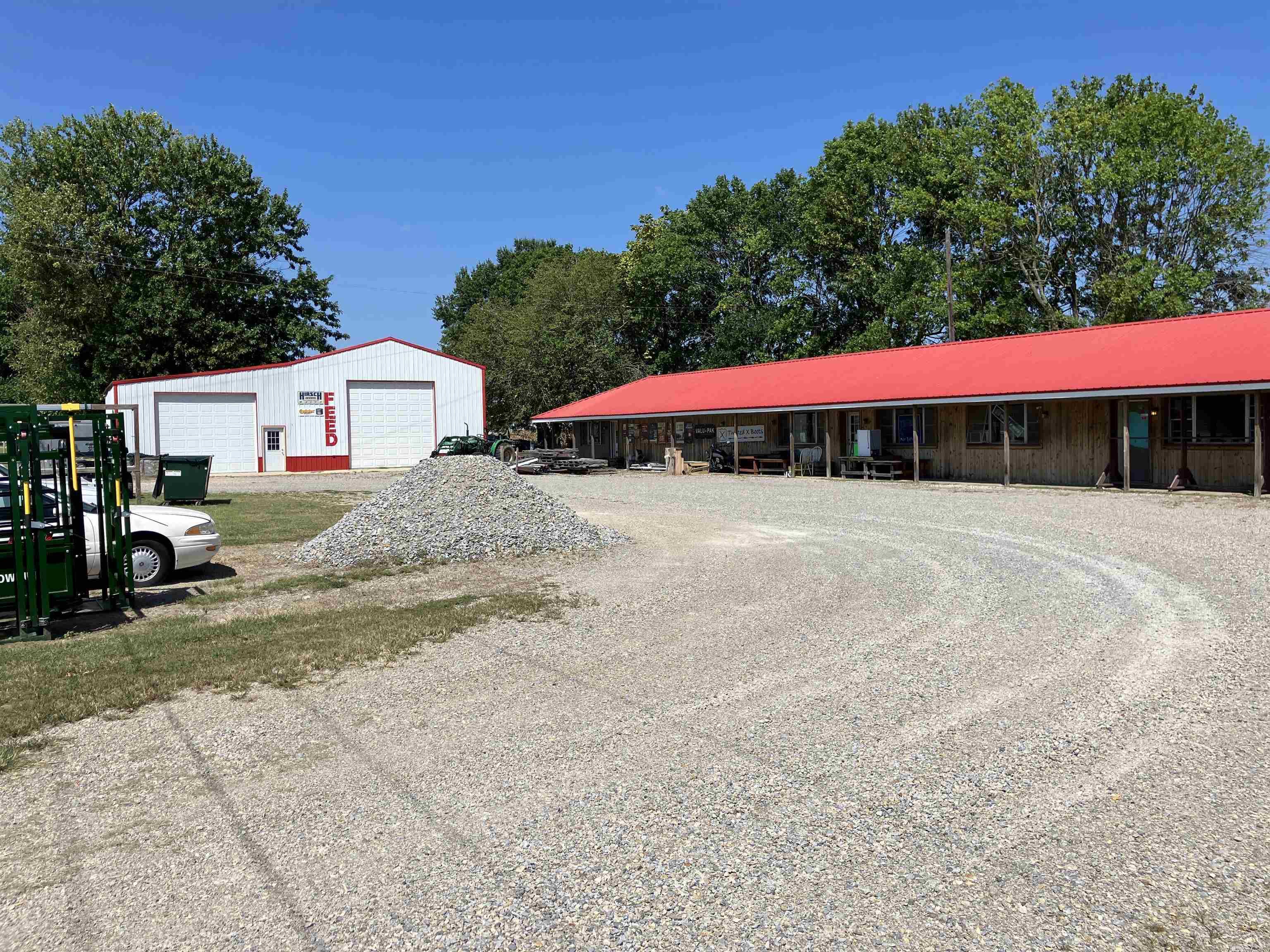 1430 E Main  Piggott, AR