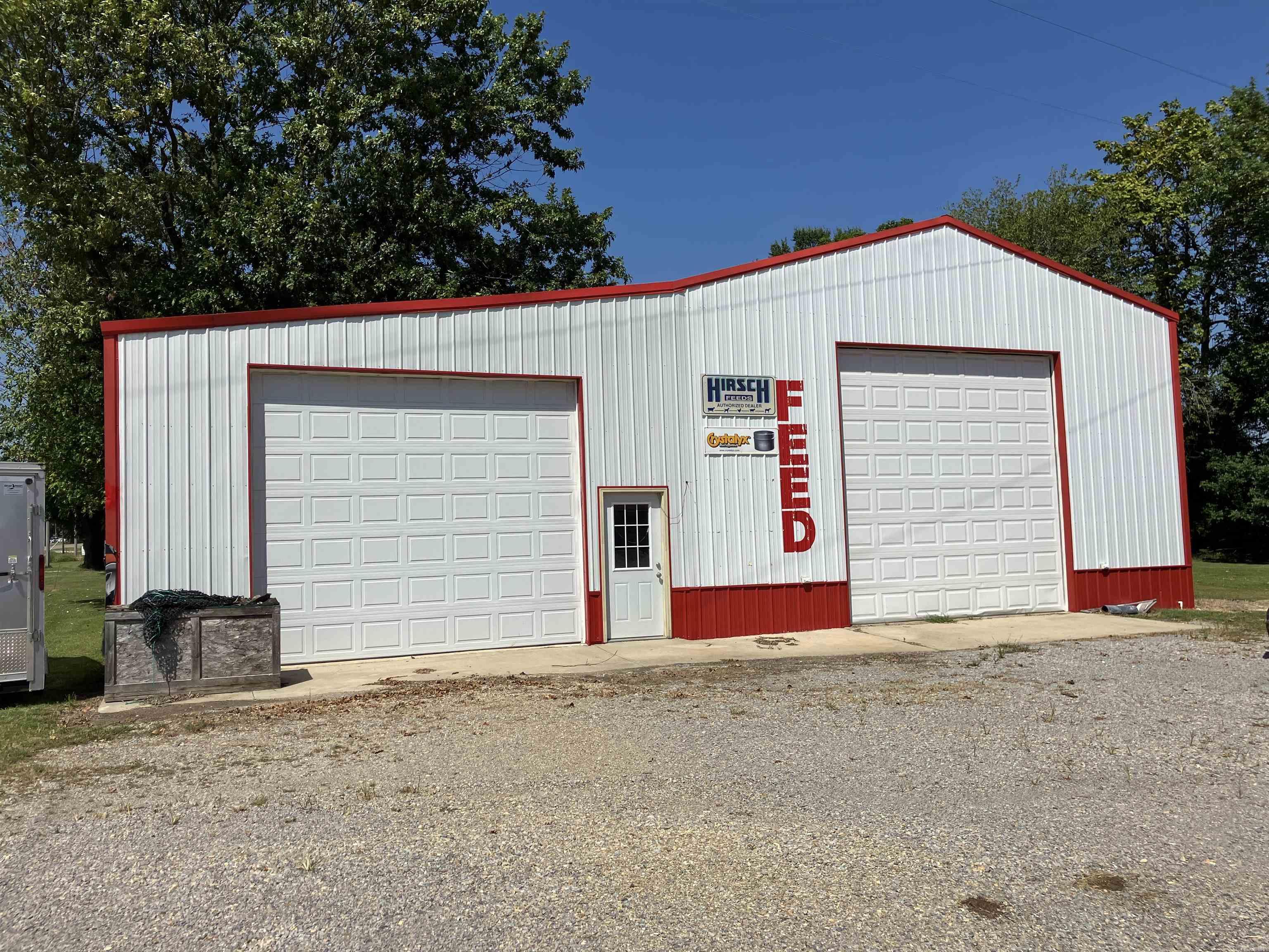 1430 E Main  Piggott, AR