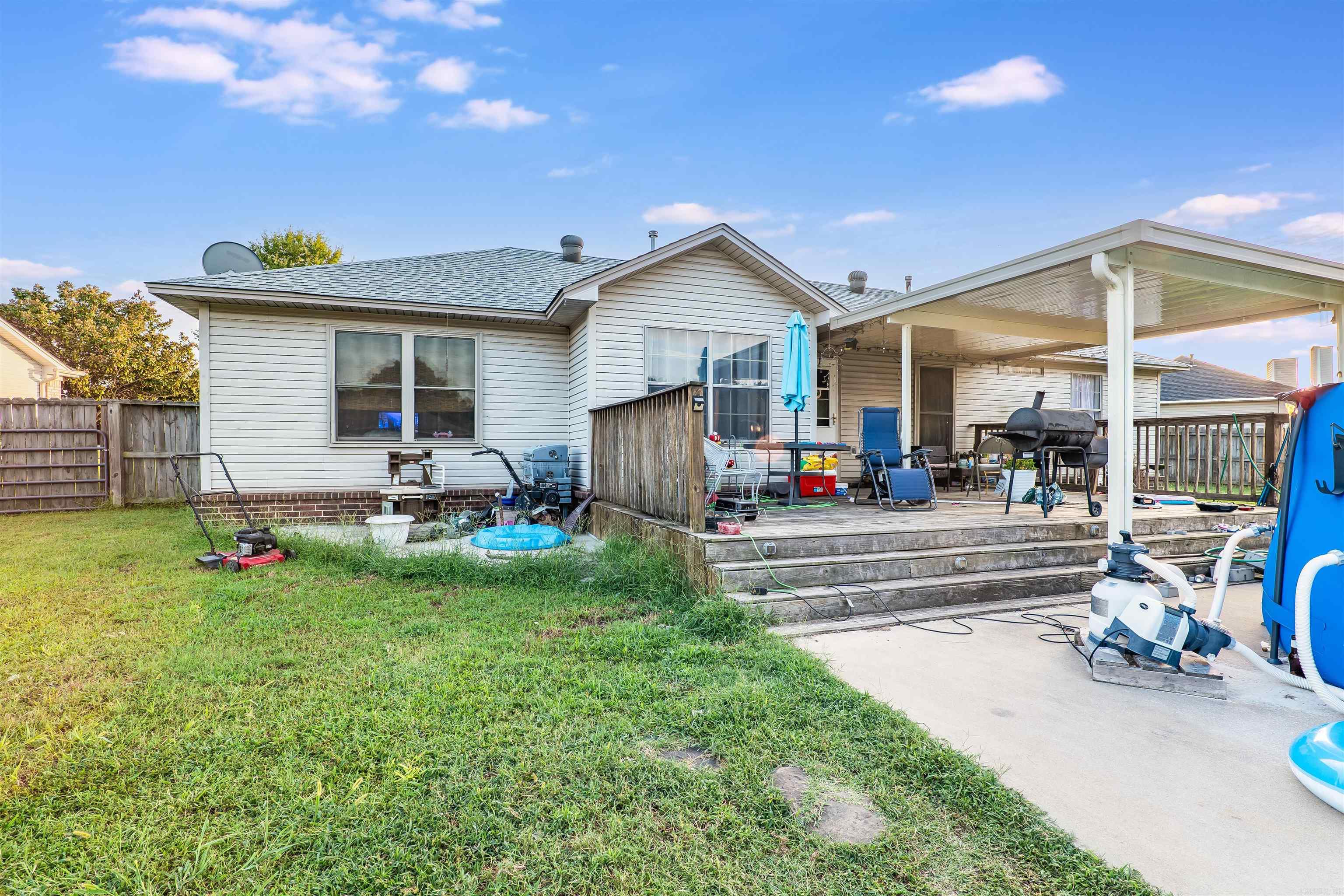 16 Applewood Cir — photo 5