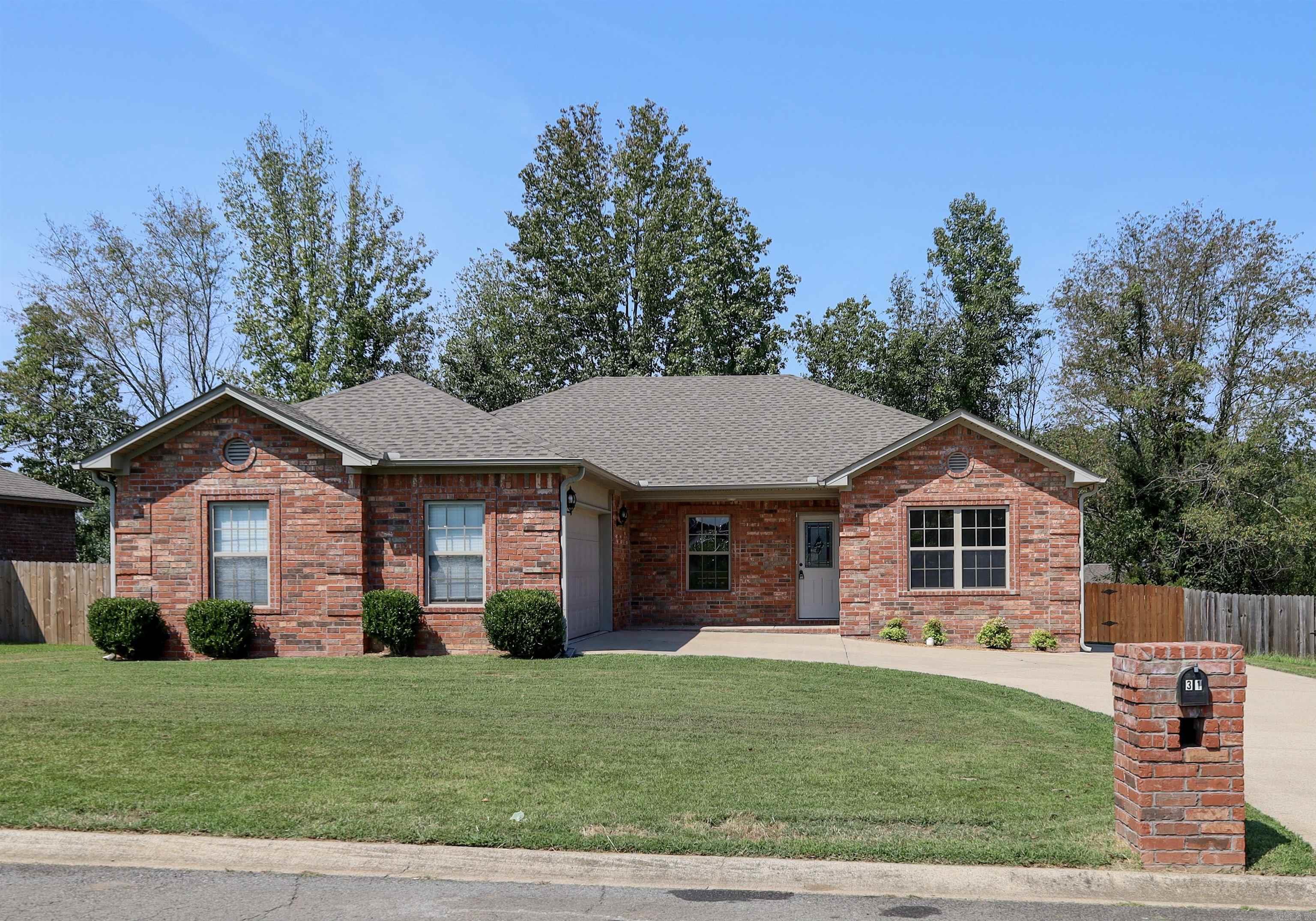 31 Cottonwood Ln