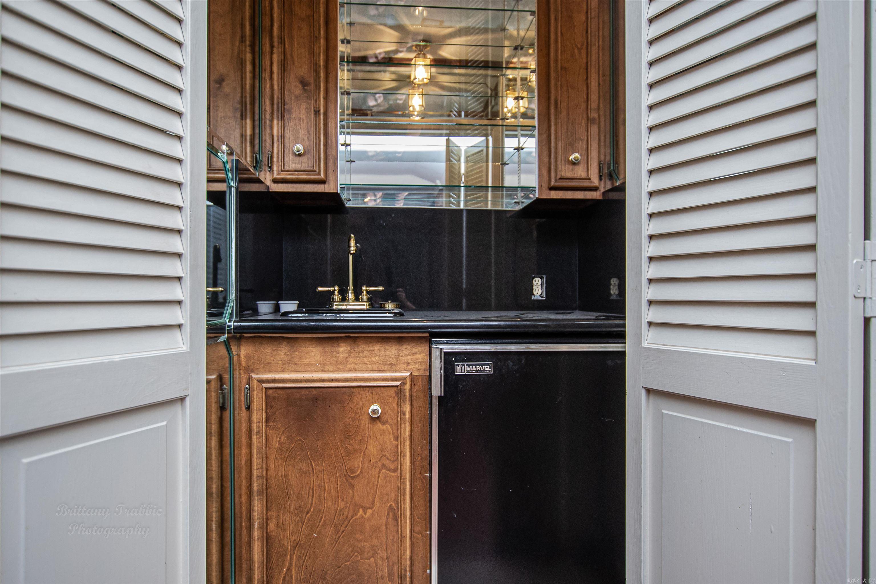 2203 W Elm St El Dorado, AR 71730