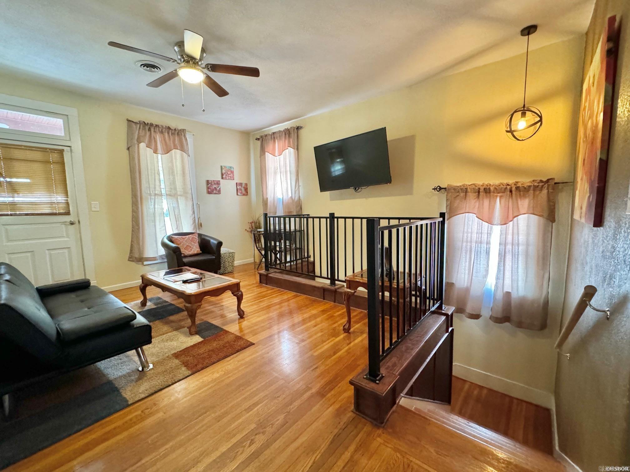 201 & 203 Parallel  Hot Springs, AR