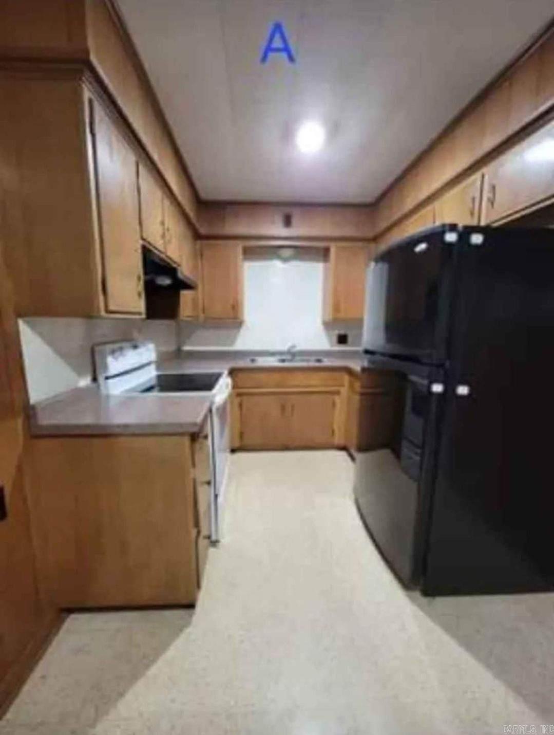 153 N Hickory  Piggott, AR