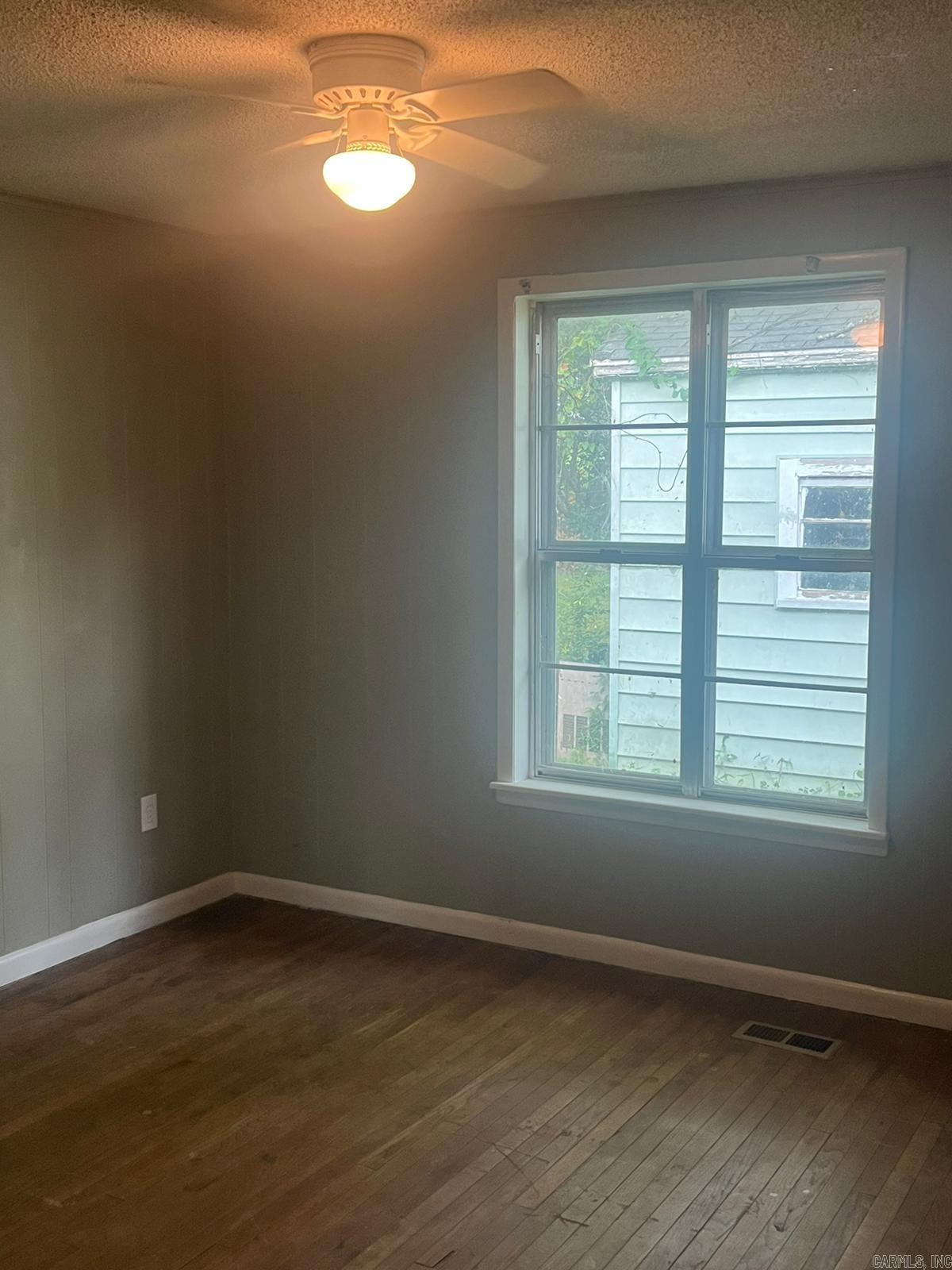 407 W 33rd  North Little Rock, AR