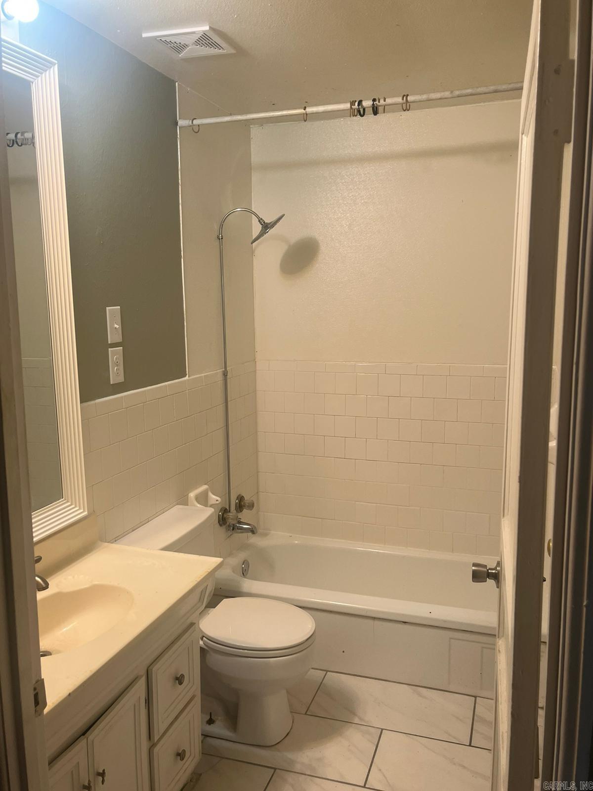 407 W 33rd  North Little Rock, AR